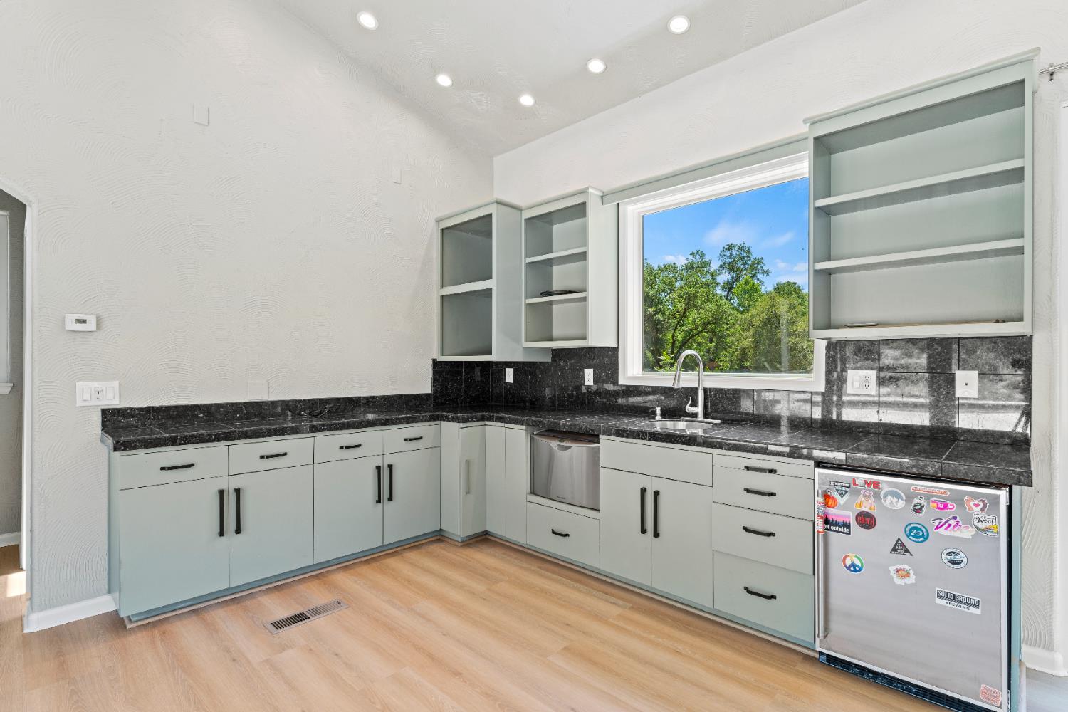 Detail Gallery Image 72 of 86 For 5360 Grassy Run Rd, Placerville,  CA 95667 - 4 Beds | 4/1 Baths