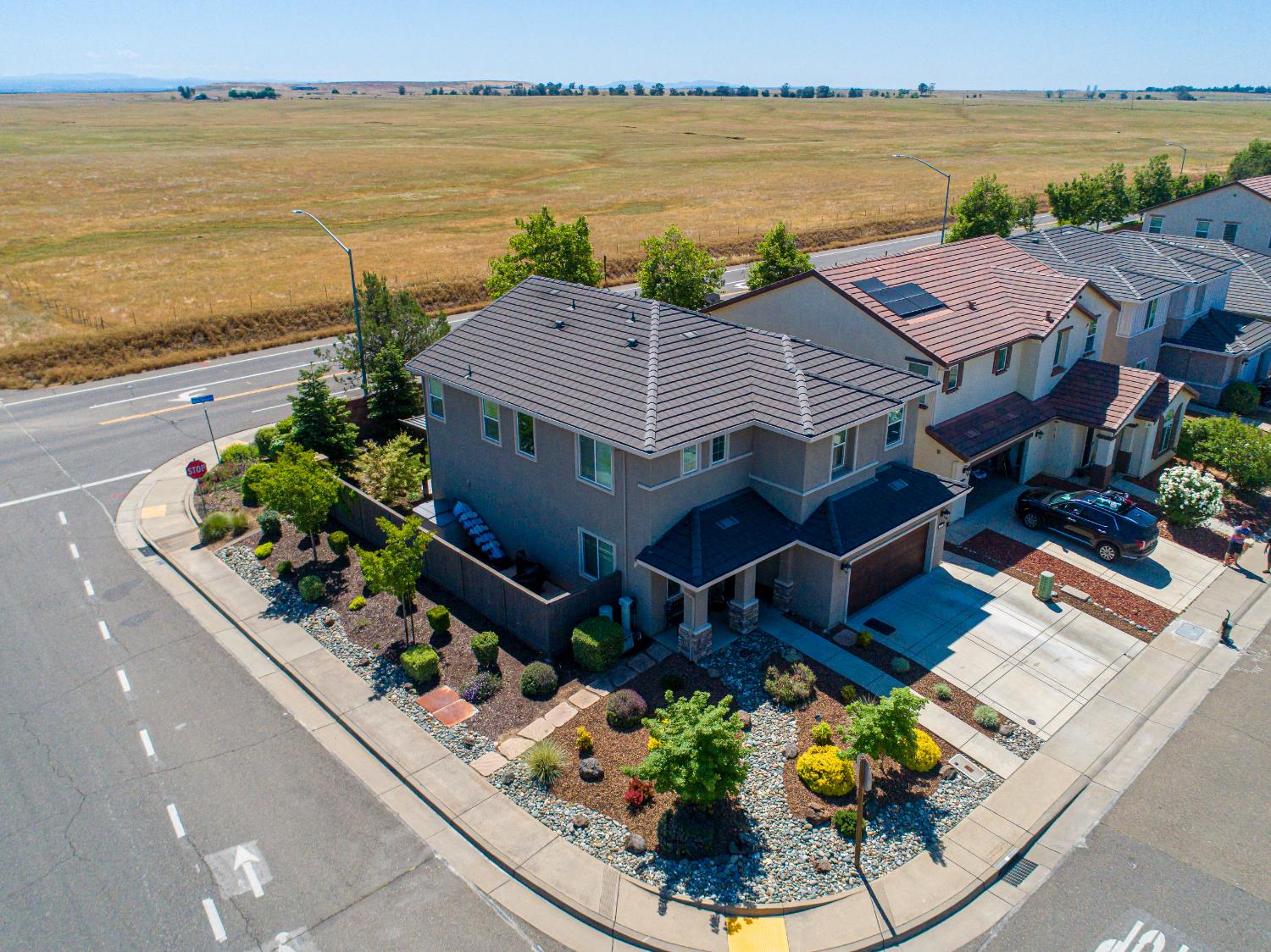 Detail Gallery Image 39 of 44 For 4811 Copper Sunset Way, Rancho Cordova,  CA 95742 - 5 Beds | 3 Baths