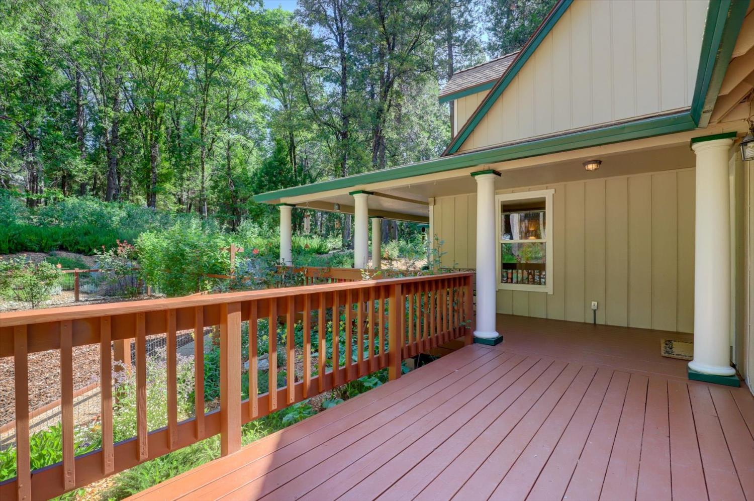 Detail Gallery Image 92 of 99 For 13459 Bass Trail, Grass Valley,  CA 95945 - 4 Beds | 3 Baths