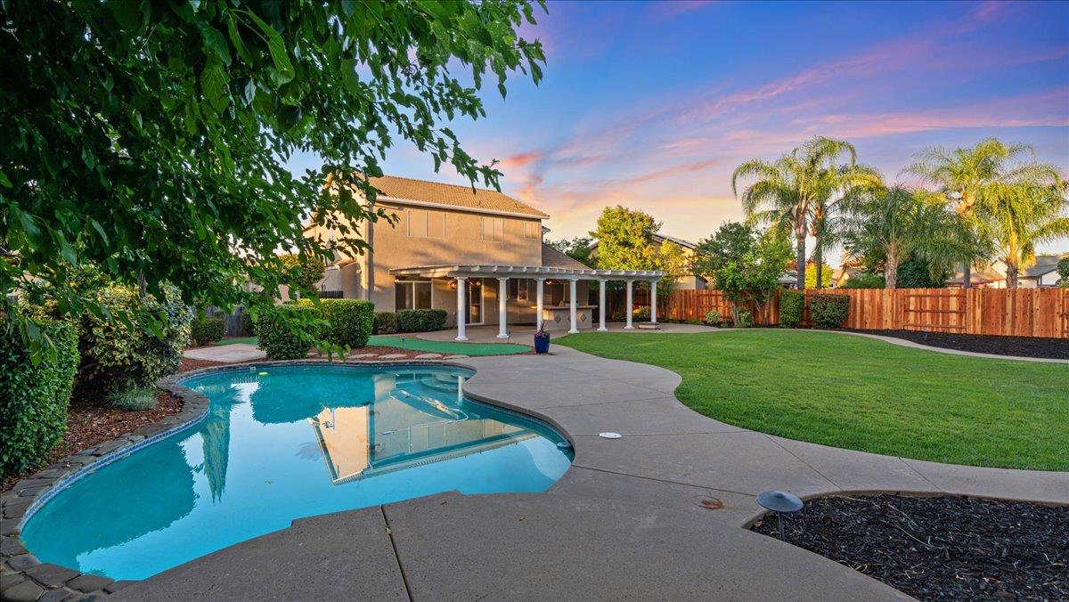 Detail Gallery Image 51 of 64 For 2133 Butterfield Ln, Lincoln,  CA 95648 - 4 Beds | 3 Baths