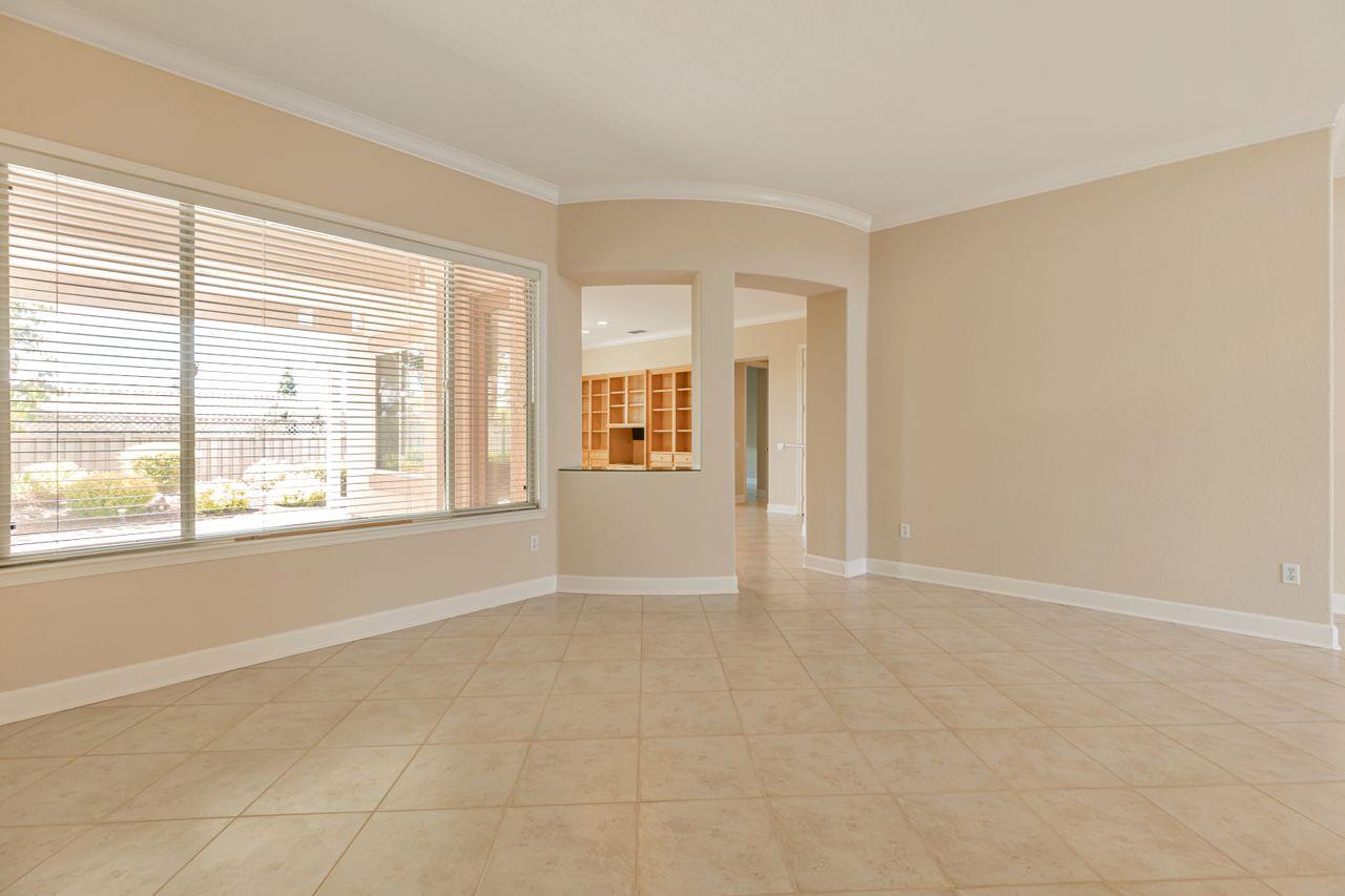Detail Gallery Image 6 of 48 For 1161 Secret Lake Loop, Lincoln,  CA 95648 - 3 Beds | 2 Baths