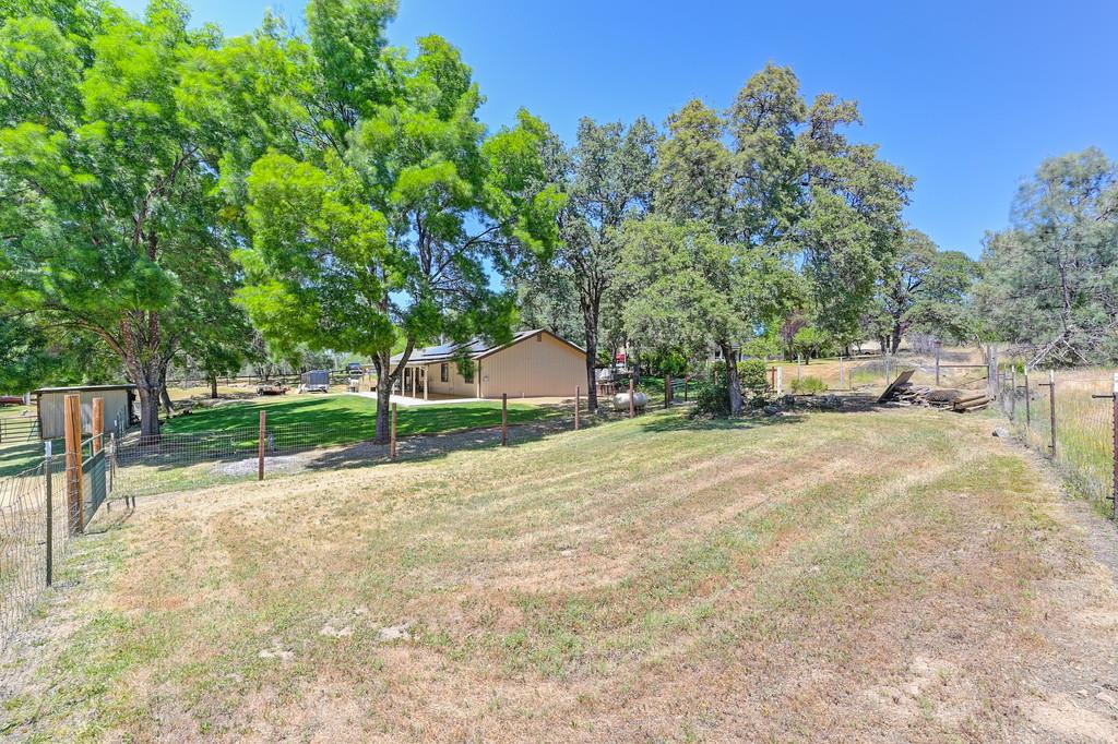 Detail Gallery Image 29 of 44 For 2120 Lovejoy Ln, Cool,  CA 95614 - 3 Beds | 2 Baths