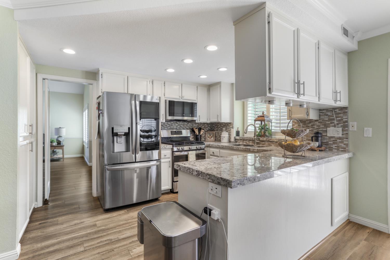 Detail Gallery Image 12 of 36 For 280 Arroyo Hondo Cir, Tracy,  CA 95376 - 3 Beds | 2/1 Baths