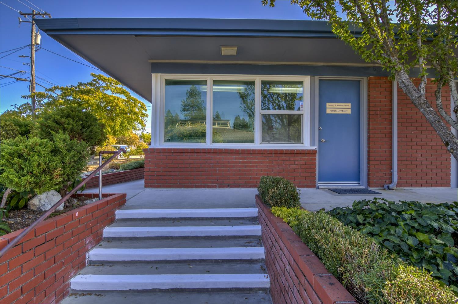 Detail Gallery Image 3 of 25 For 148 Catherine Ln, Grass Valley,  CA 95945 - – Beds | – Baths