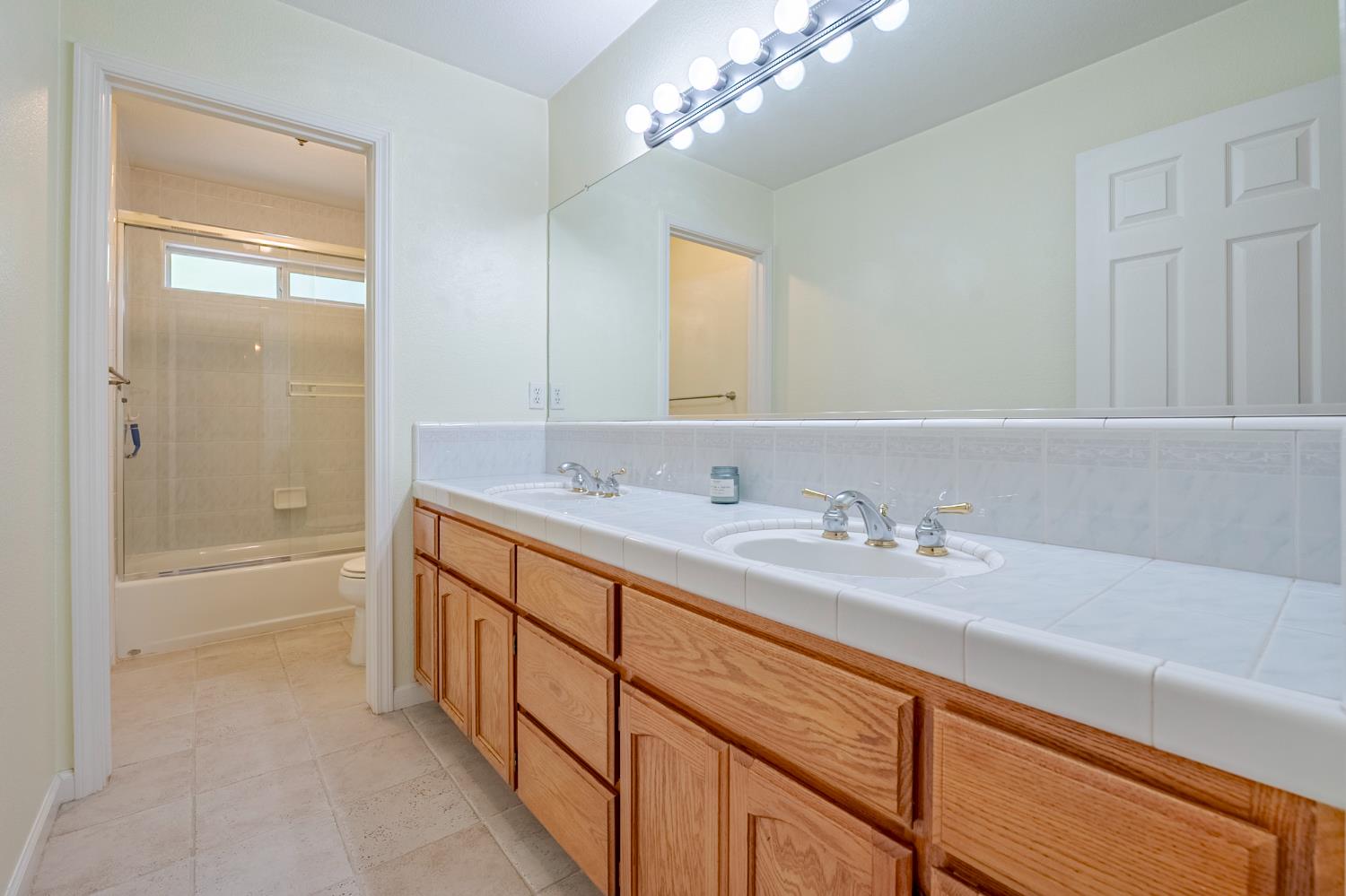 Detail Gallery Image 31 of 53 For 3247 Willow Run Dr, Merced,  CA 95340 - 4 Beds | 2/1 Baths