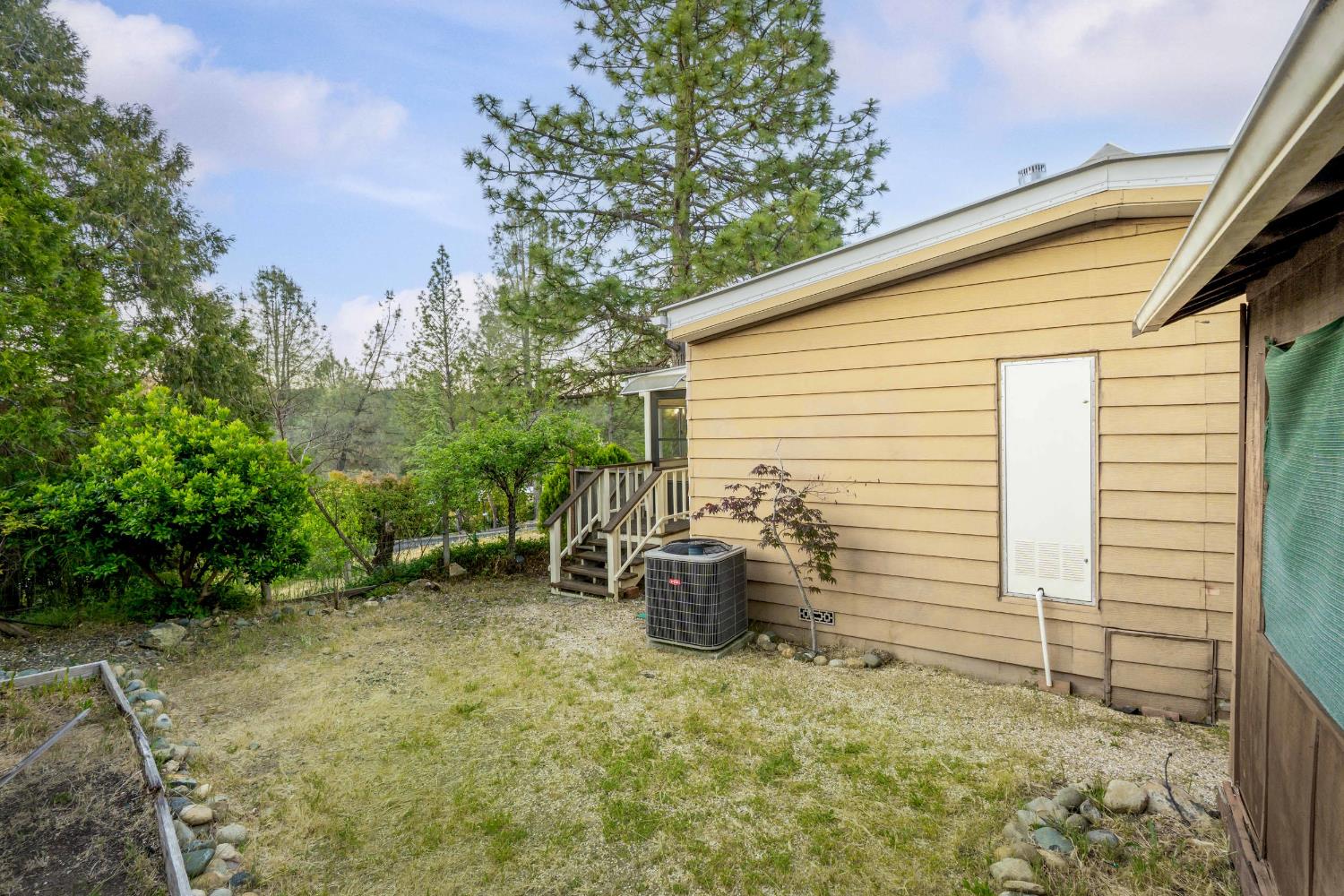 Detail Gallery Image 38 of 51 For 1567 Mulberry Dr, Grass Valley,  CA 95945 - 2 Beds | 2 Baths