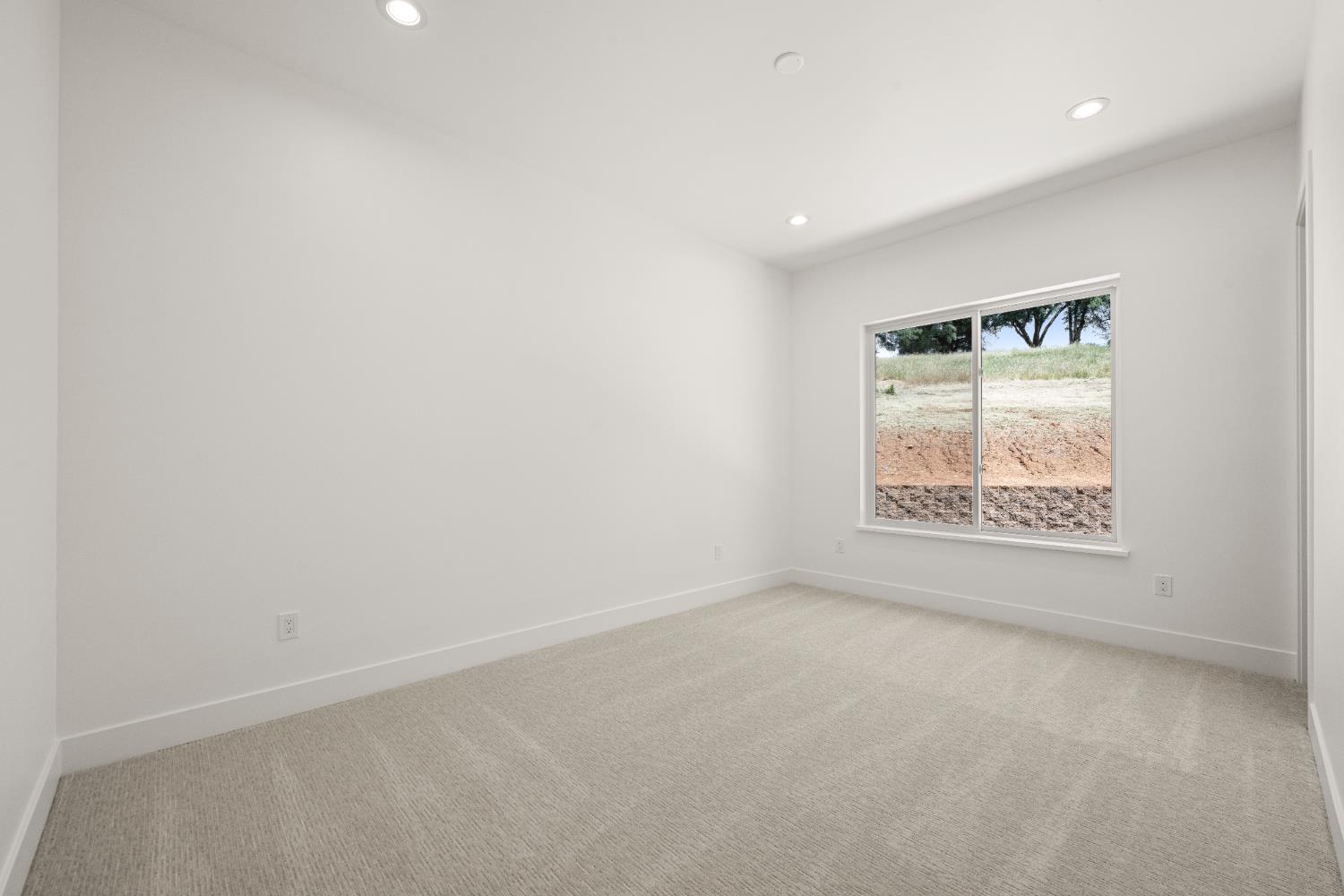 Detail Gallery Image 41 of 47 For 12907 Austin Forest Cir, Auburn,  CA 95602 - 4 Beds | 3 Baths