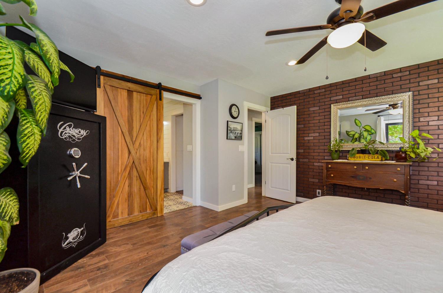 Detail Gallery Image 26 of 68 For 10376 Tabeaud Rd, Pine Grove,  CA 95665 - 3 Beds | 3 Baths