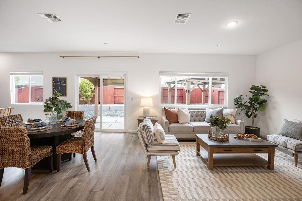 Chatum Court, Rancho Cordova, California image 15