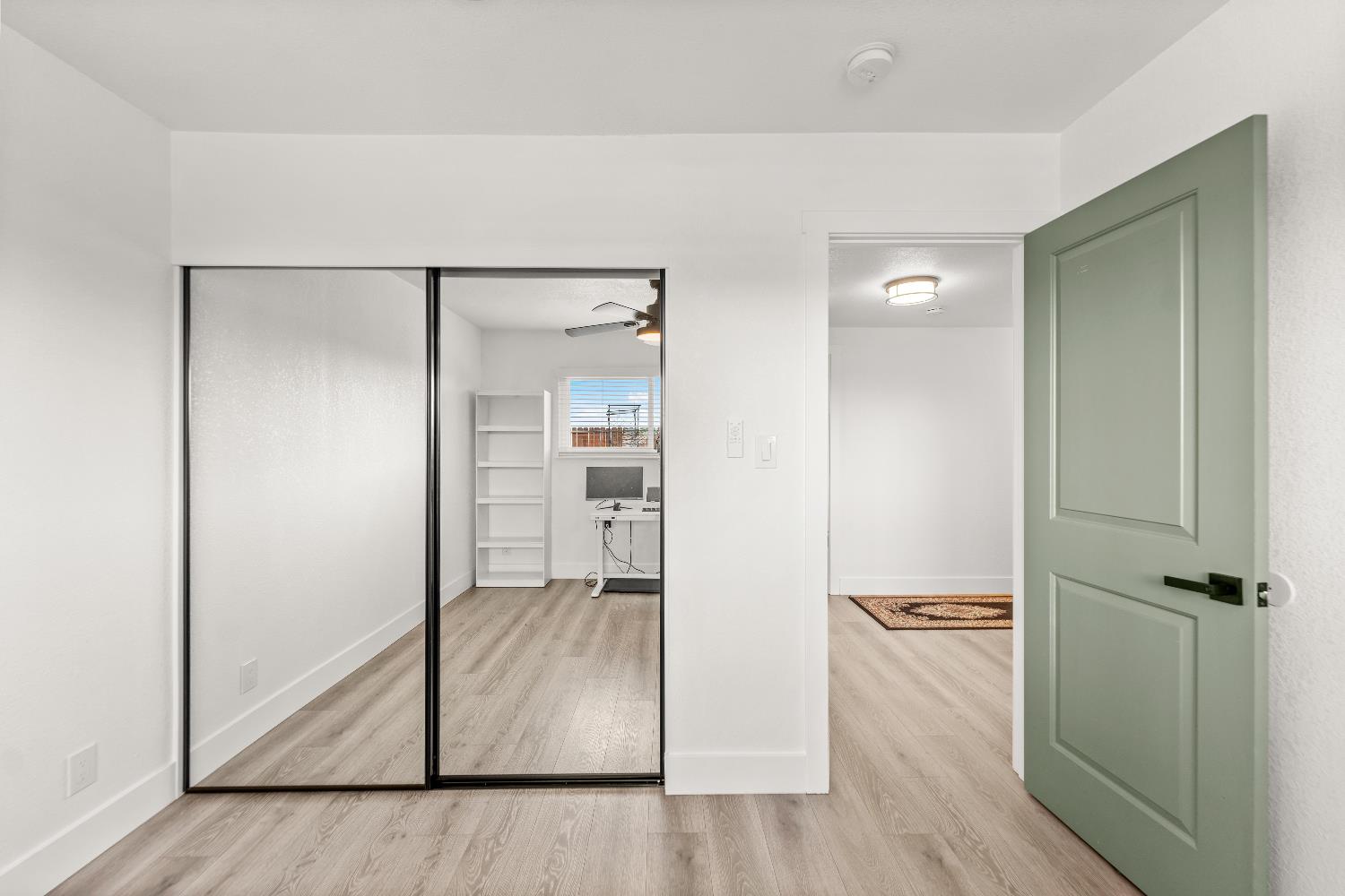 Detail Gallery Image 25 of 33 For 6840 Kettering Cir, Fair Oaks,  CA 95628 - 3 Beds | 2 Baths