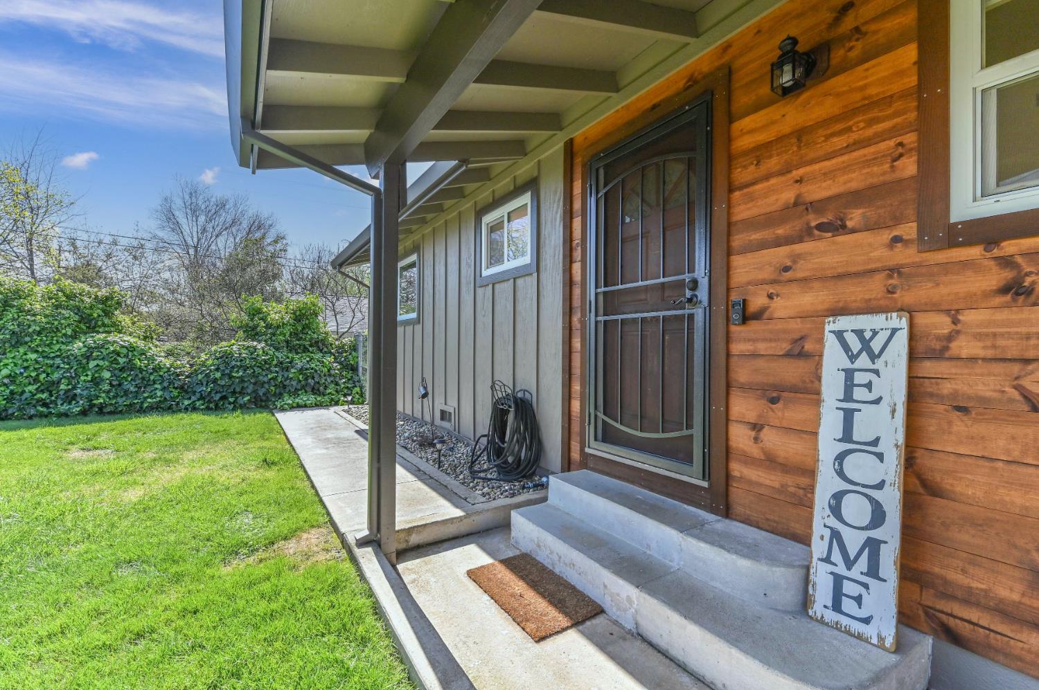 Detail Gallery Image 2 of 67 For 464 San Joaquin St, Angels Camp,  CA 95222 - 4 Beds | 2 Baths