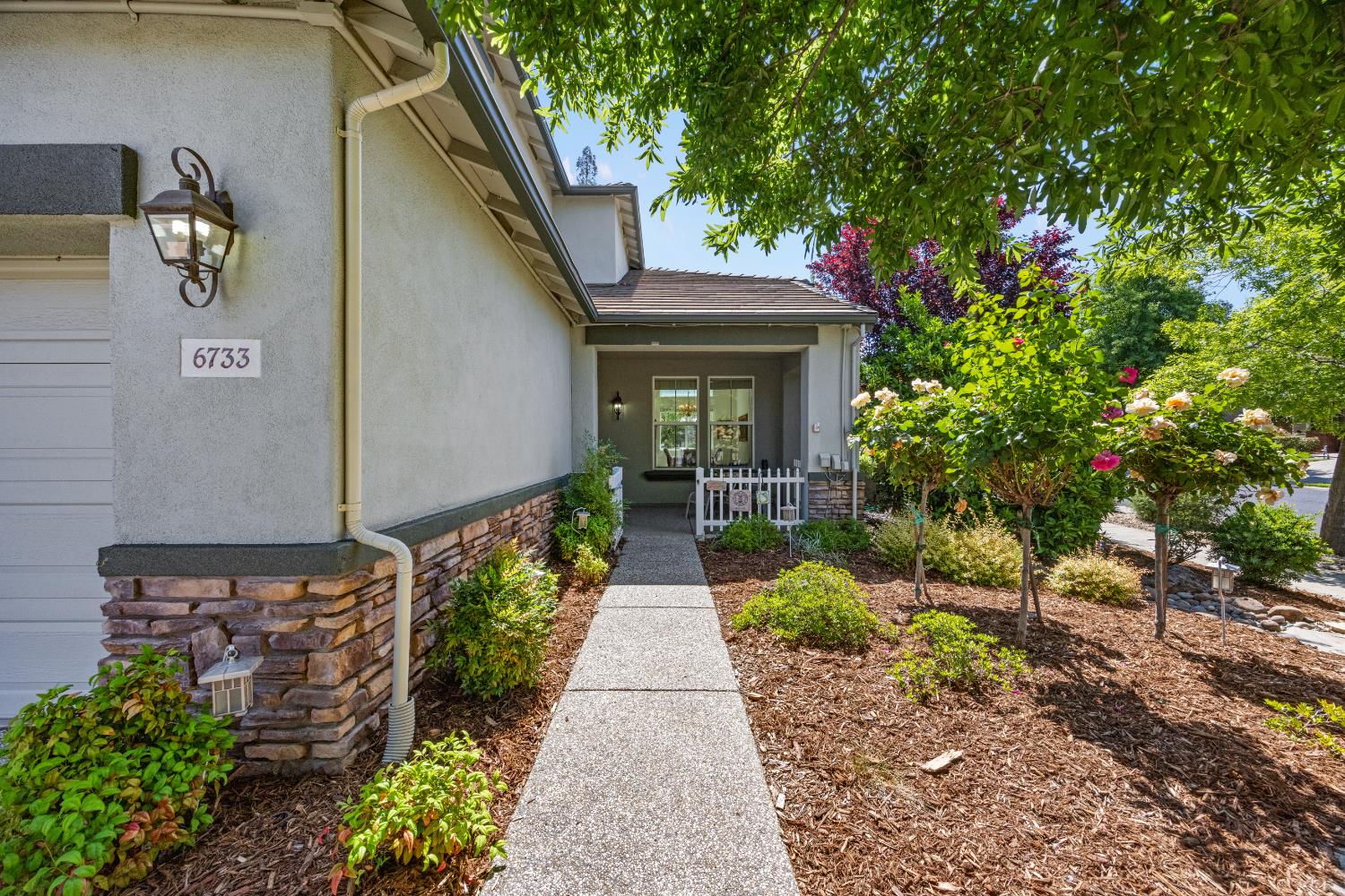 Detail Gallery Image 3 of 72 For 6733 Cherry Ridge Cir, Roseville,  CA 95678 - 4 Beds | 3 Baths