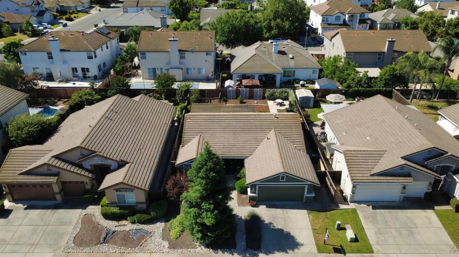 Detail Gallery Image 30 of 34 For 9588 Fetlock Way, Elk Grove,  CA 95624 - 3 Beds | 2 Baths