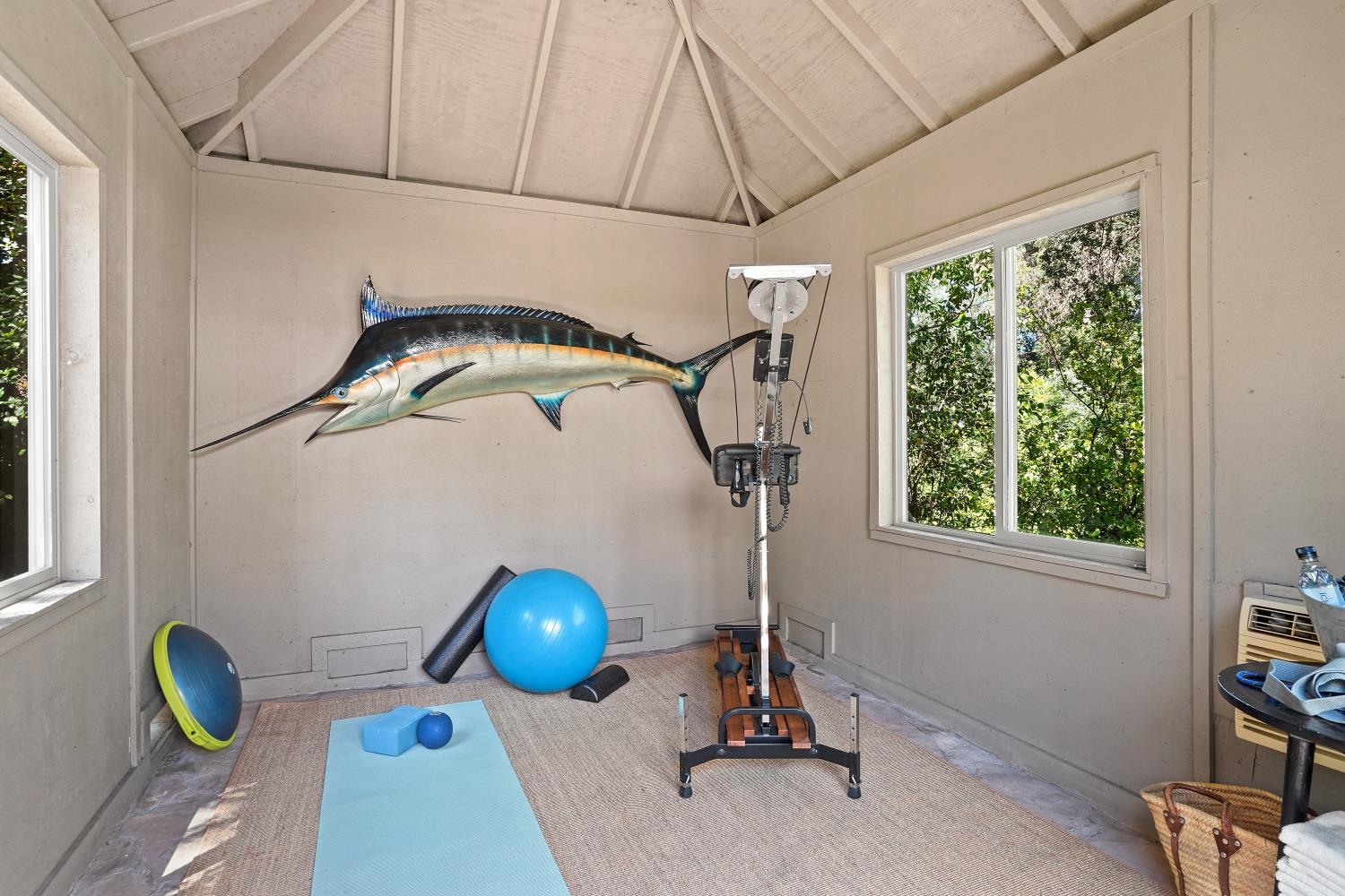 Detail Gallery Image 60 of 89 For 510 Knightsbridge Ln, Sacramento,  CA 95864 - 6 Beds | 4/1 Baths