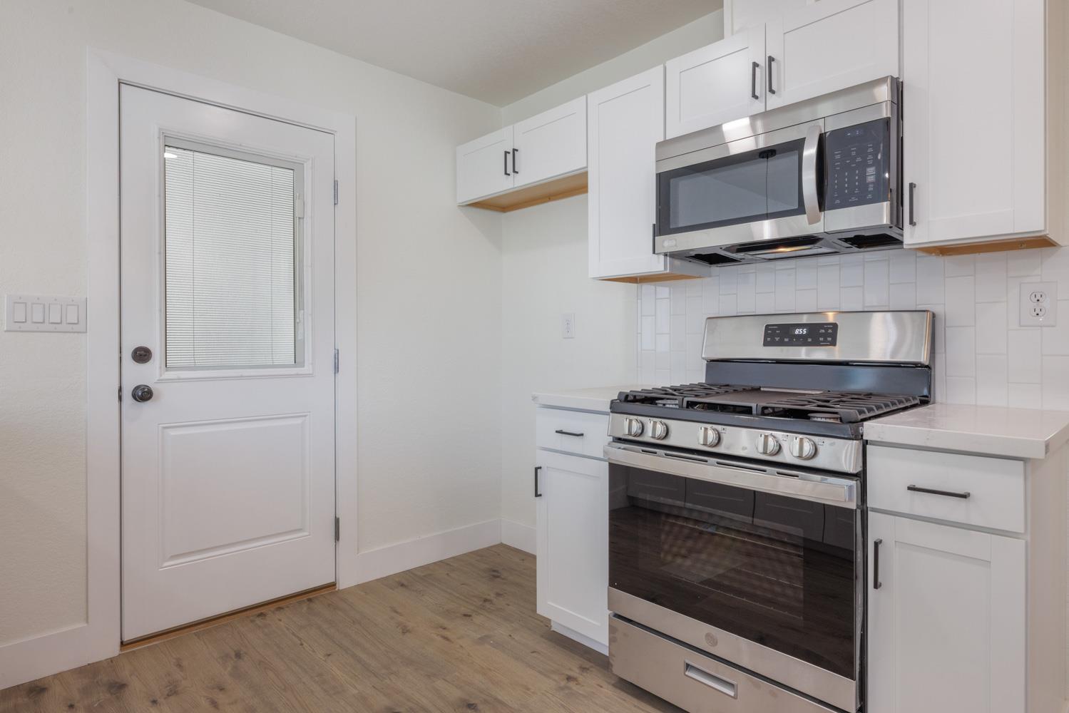 Detail Gallery Image 19 of 49 For 2048 Nord Ave, Stockton,  CA 95215 - 3 Beds | 2 Baths