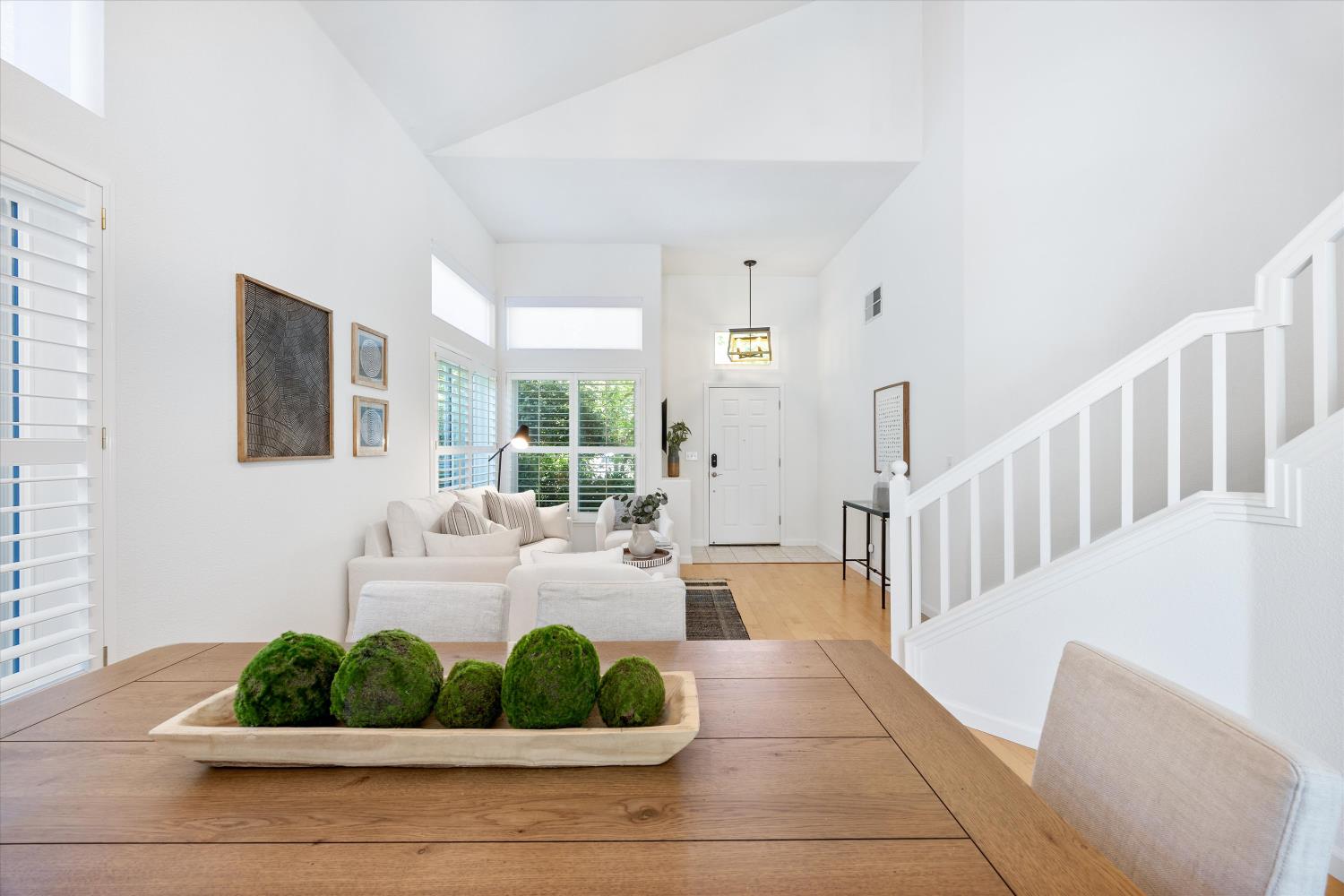 Detail Gallery Image 10 of 40 For 2929 Turnbuckle Cir, Elk Grove,  CA 95758 - 4 Beds | 2/1 Baths