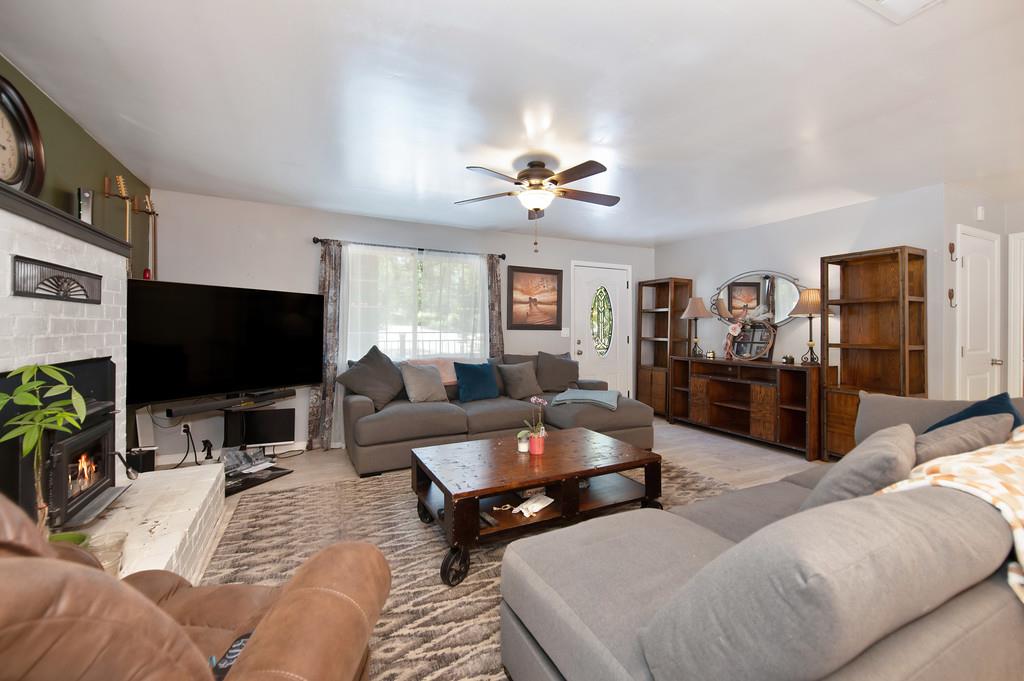 Detail Gallery Image 7 of 32 For 1140 Combie Rd, Meadow Vista,  CA 95722 - 2 Beds | 2 Baths