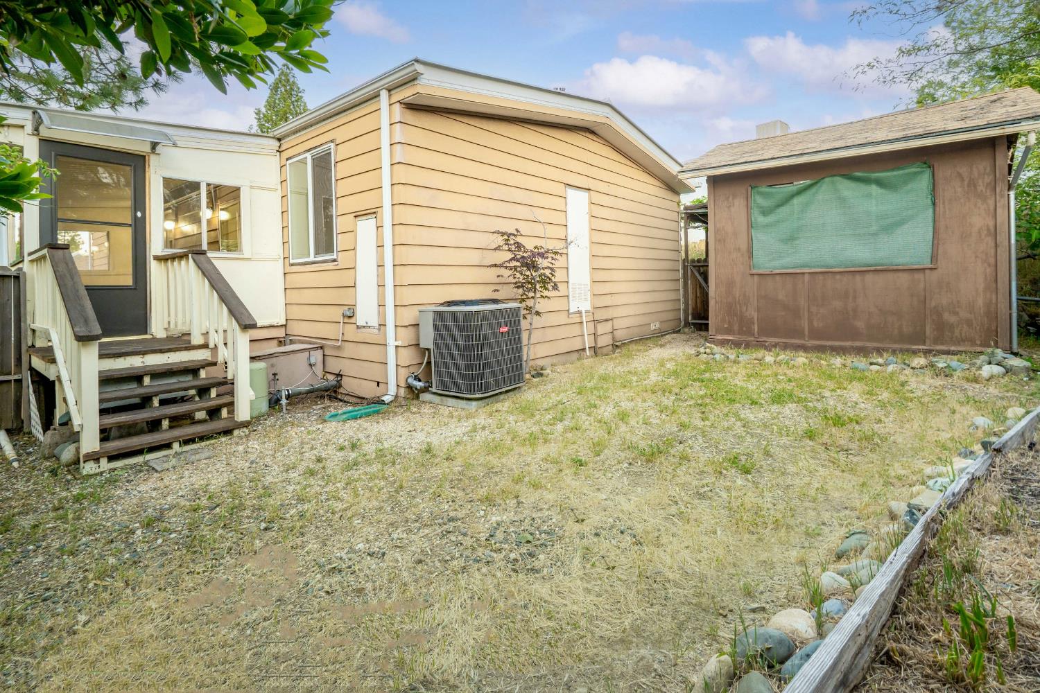 Detail Gallery Image 7 of 51 For 1567 Mulberry Dr, Grass Valley,  CA 95945 - 2 Beds | 2 Baths