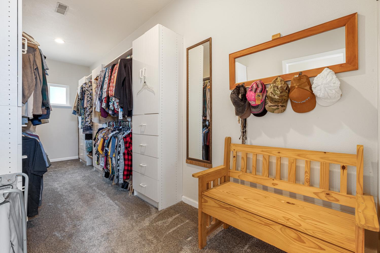 Detail Gallery Image 37 of 71 For 10501 Kimberly Dr, Manteca,  CA 95336 - 4 Beds | 3/1 Baths