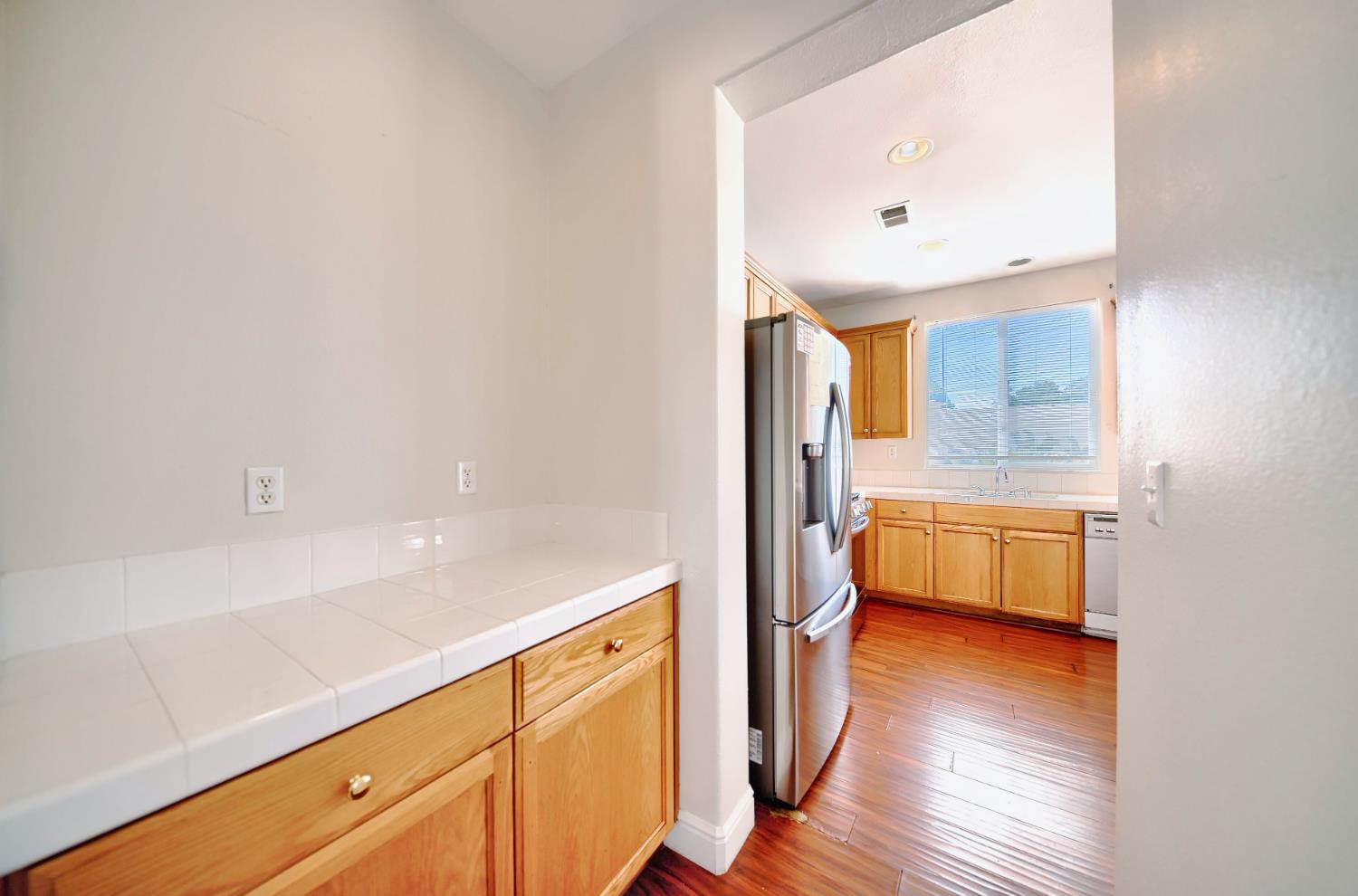 Detail Gallery Image 17 of 78 For 458 Burlington Dr, Tracy,  CA 95376 - 3 Beds | 2/1 Baths