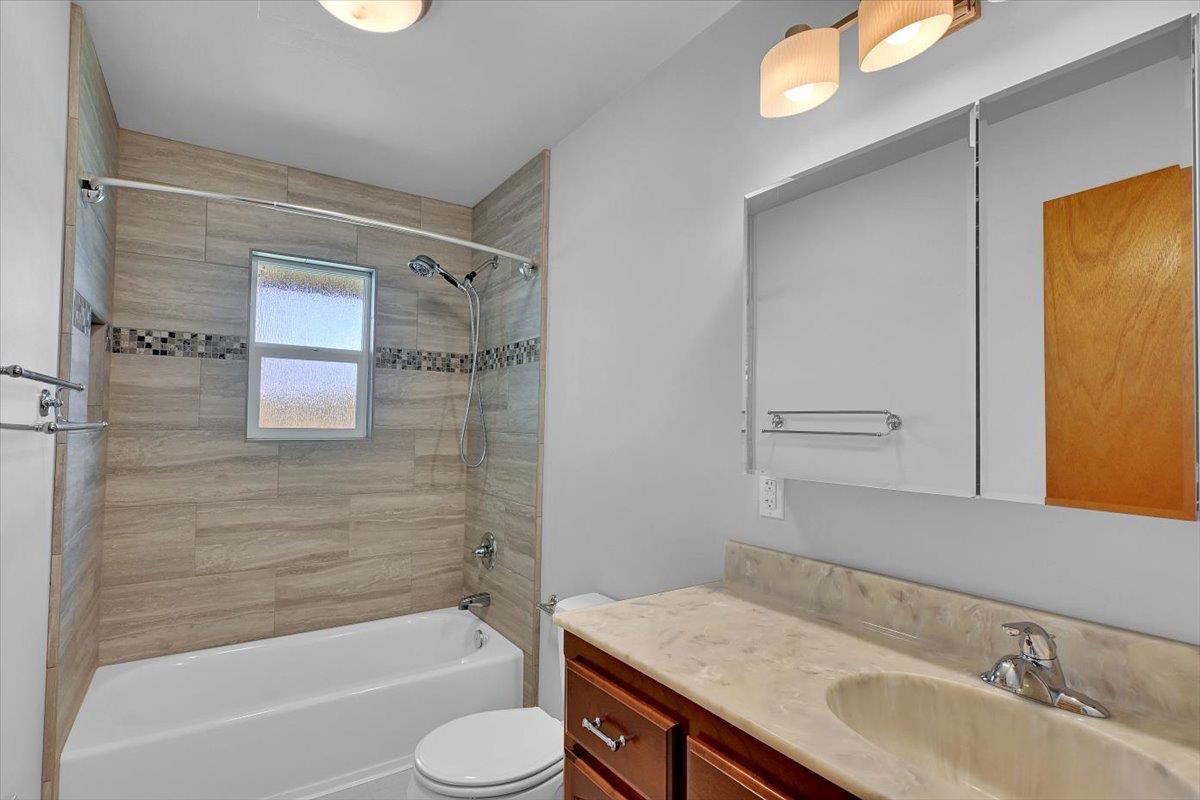 Detail Gallery Image 16 of 33 For 2410 N Township Rd, Yuba City,  CA 95993 - 3 Beds | 2 Baths