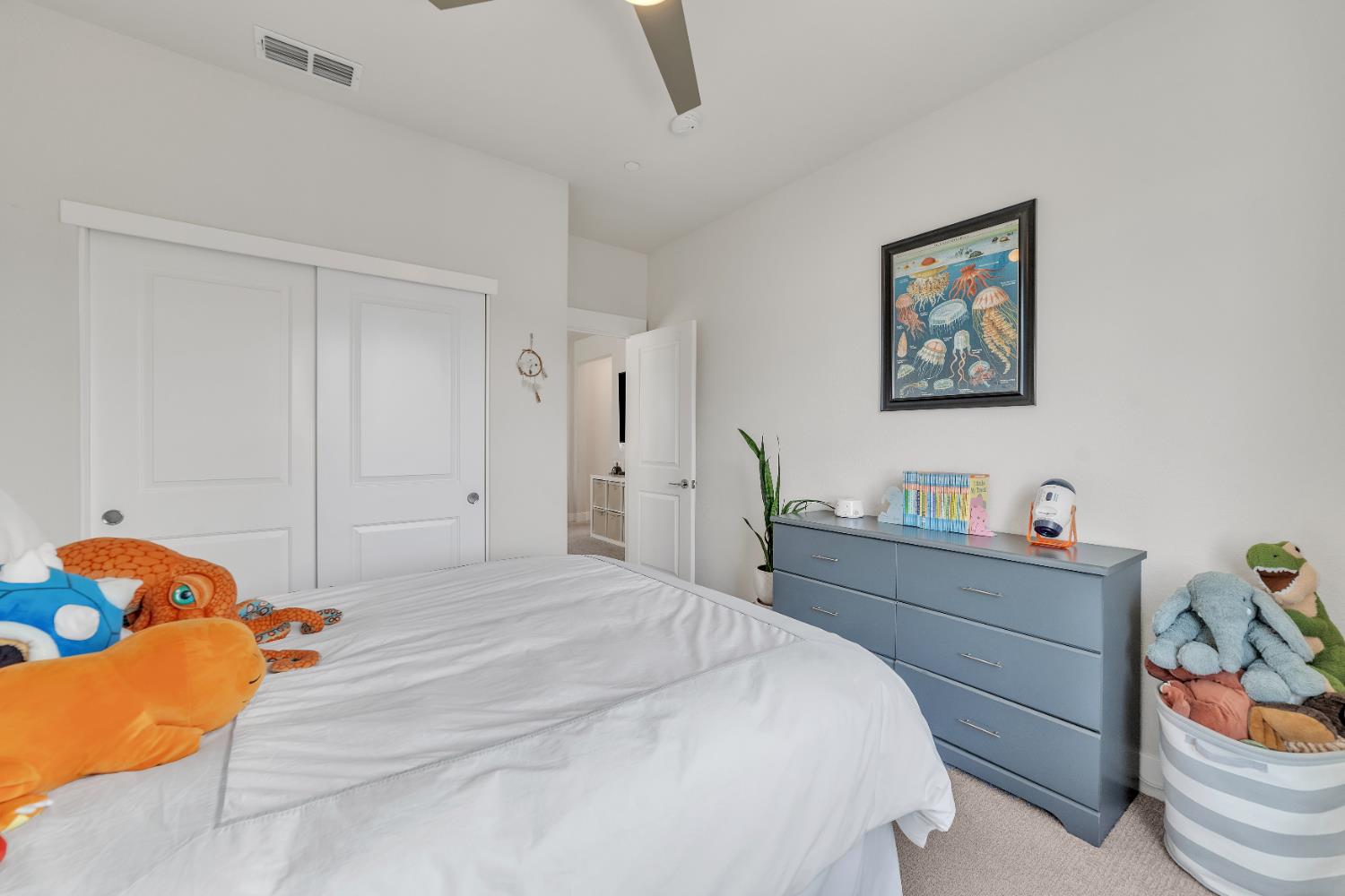 Detail Gallery Image 23 of 39 For 3227 Highgate Terrace Loop, Folsom,  CA 95630 - 4 Beds | 3 Baths