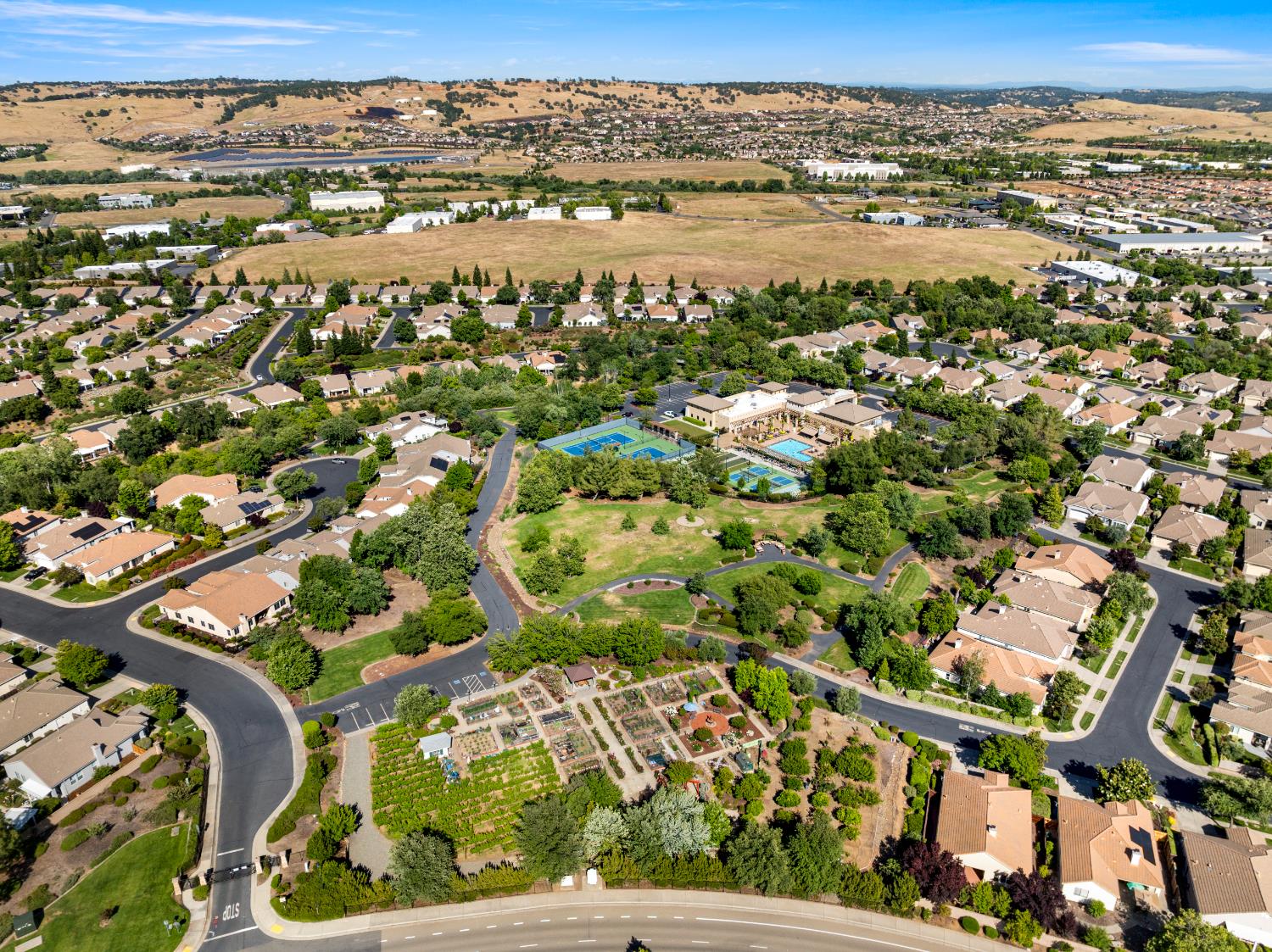 Detail Gallery Image 47 of 53 For 7473 Grassy Creek Way, El Dorado Hills,  CA 95762 - 2 Beds | 2/1 Baths