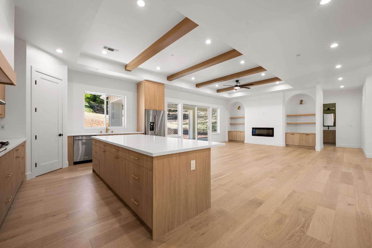 Detail Gallery Image 11 of 47 For 12907 Austin Forest Cir, Auburn,  CA 95602 - 4 Beds | 3 Baths