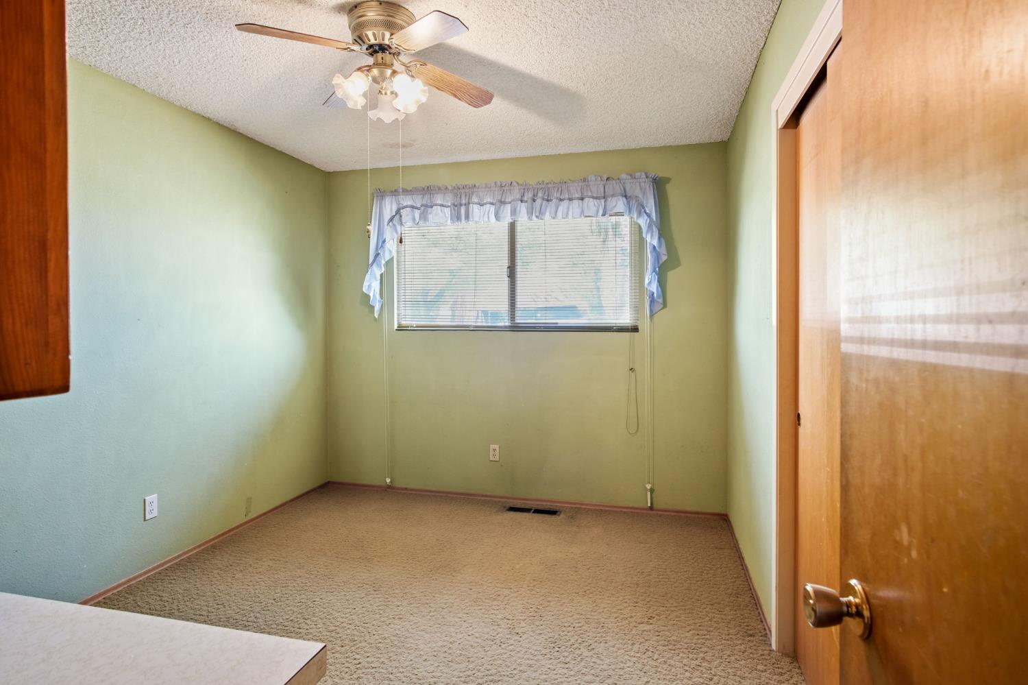 Santa Fe Avenue, Empire, California image 8