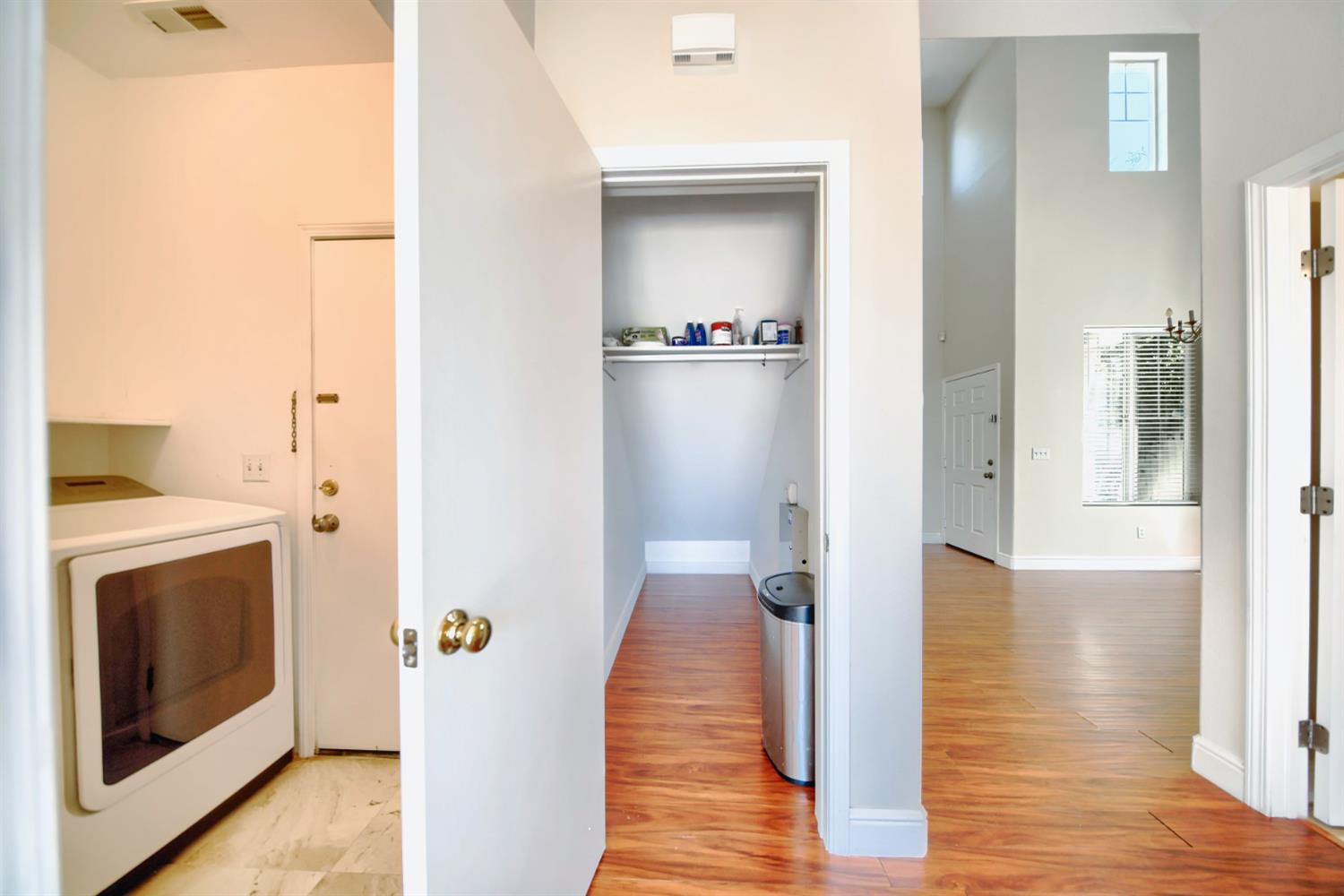 Detail Gallery Image 28 of 78 For 458 Burlington Dr, Tracy,  CA 95376 - 3 Beds | 2/1 Baths