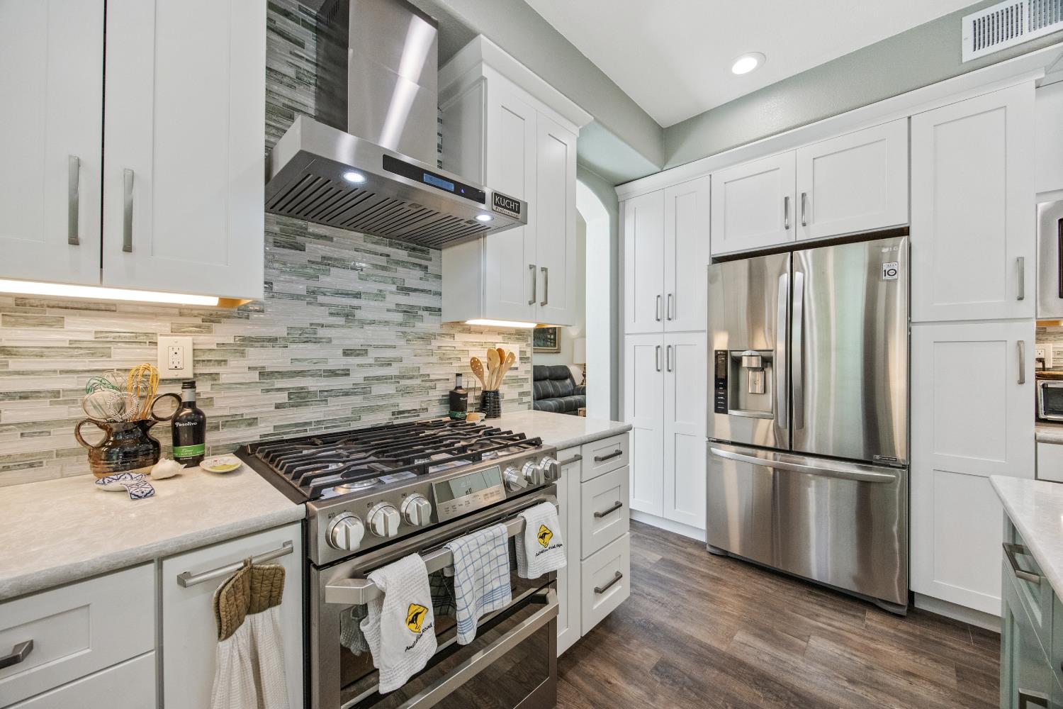 Detail Gallery Image 60 of 72 For 6733 Cherry Ridge Cir, Roseville,  CA 95678 - 4 Beds | 3 Baths