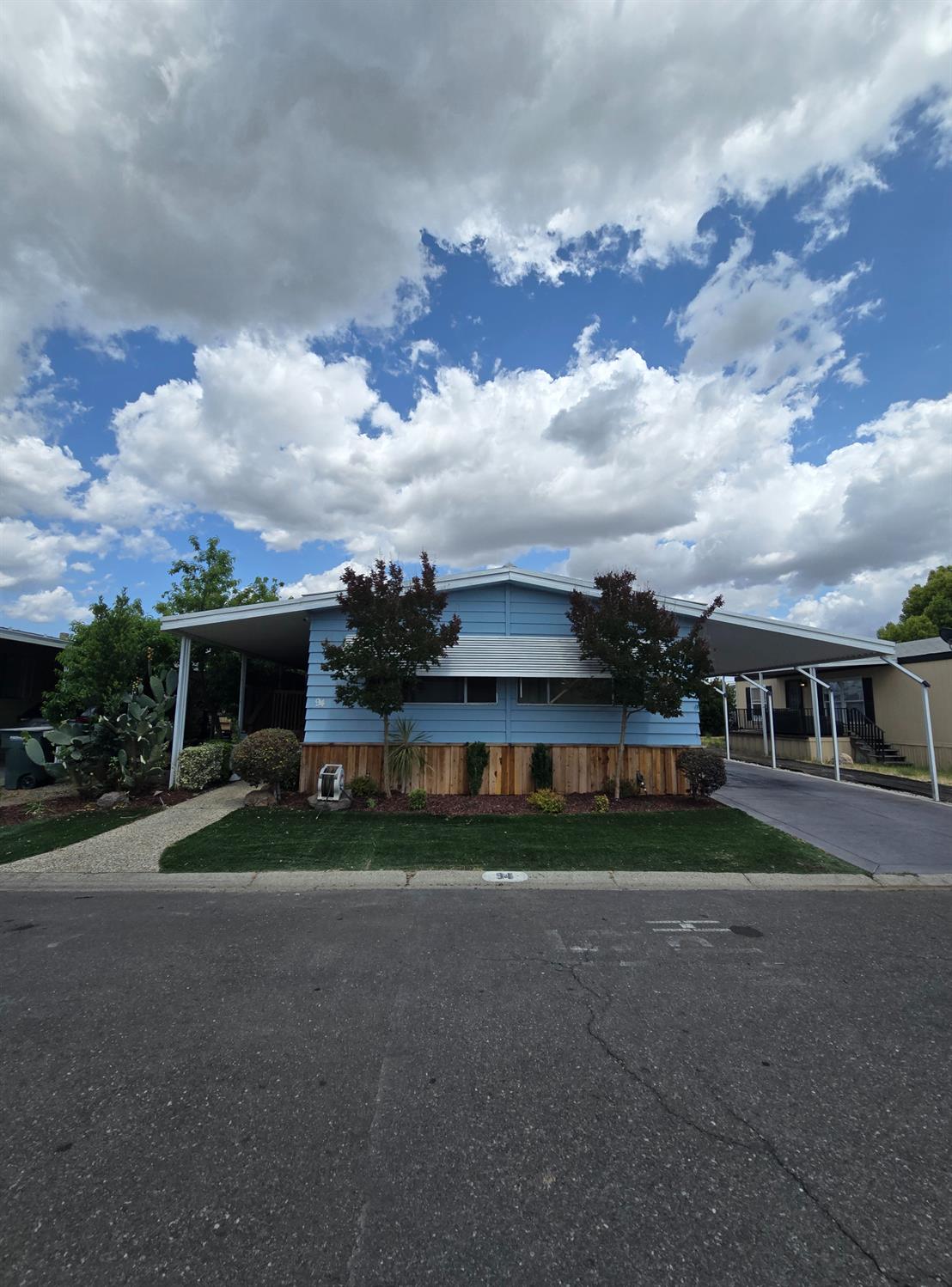 Detail Gallery Image 2 of 43 For 94 Bentley Ave, Sacramento,  CA 95823 - 3 Beds | 2 Baths