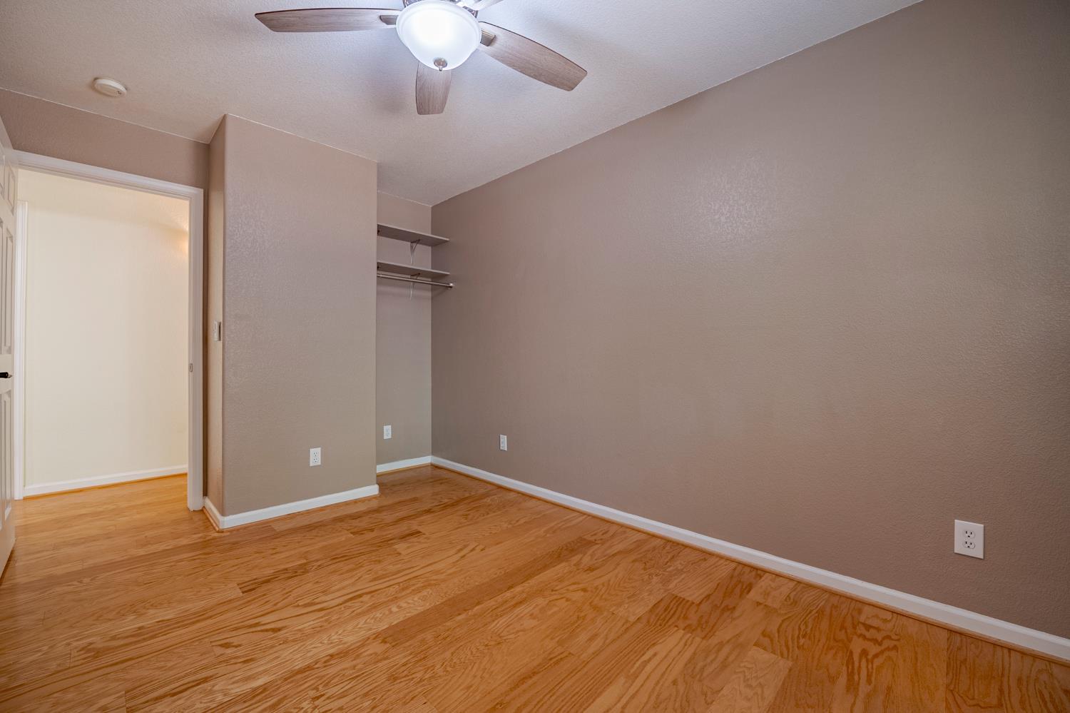 Detail Gallery Image 33 of 53 For 3247 Willow Run Dr, Merced,  CA 95340 - 4 Beds | 2/1 Baths