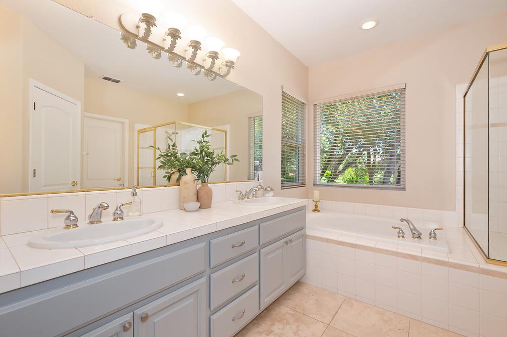 Detail Gallery Image 21 of 46 For 4301 Flying C Rd, Shingle Springs,  CA 95682 - 4 Beds | 2 Baths