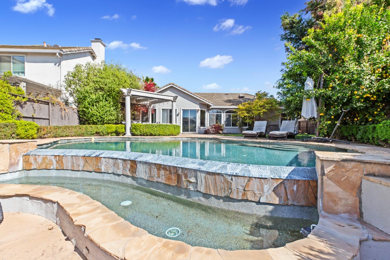 Detail Gallery Image 38 of 43 For 9238 Cape May Ct, Elk Grove,  CA 95758 - 4 Beds | 2 Baths