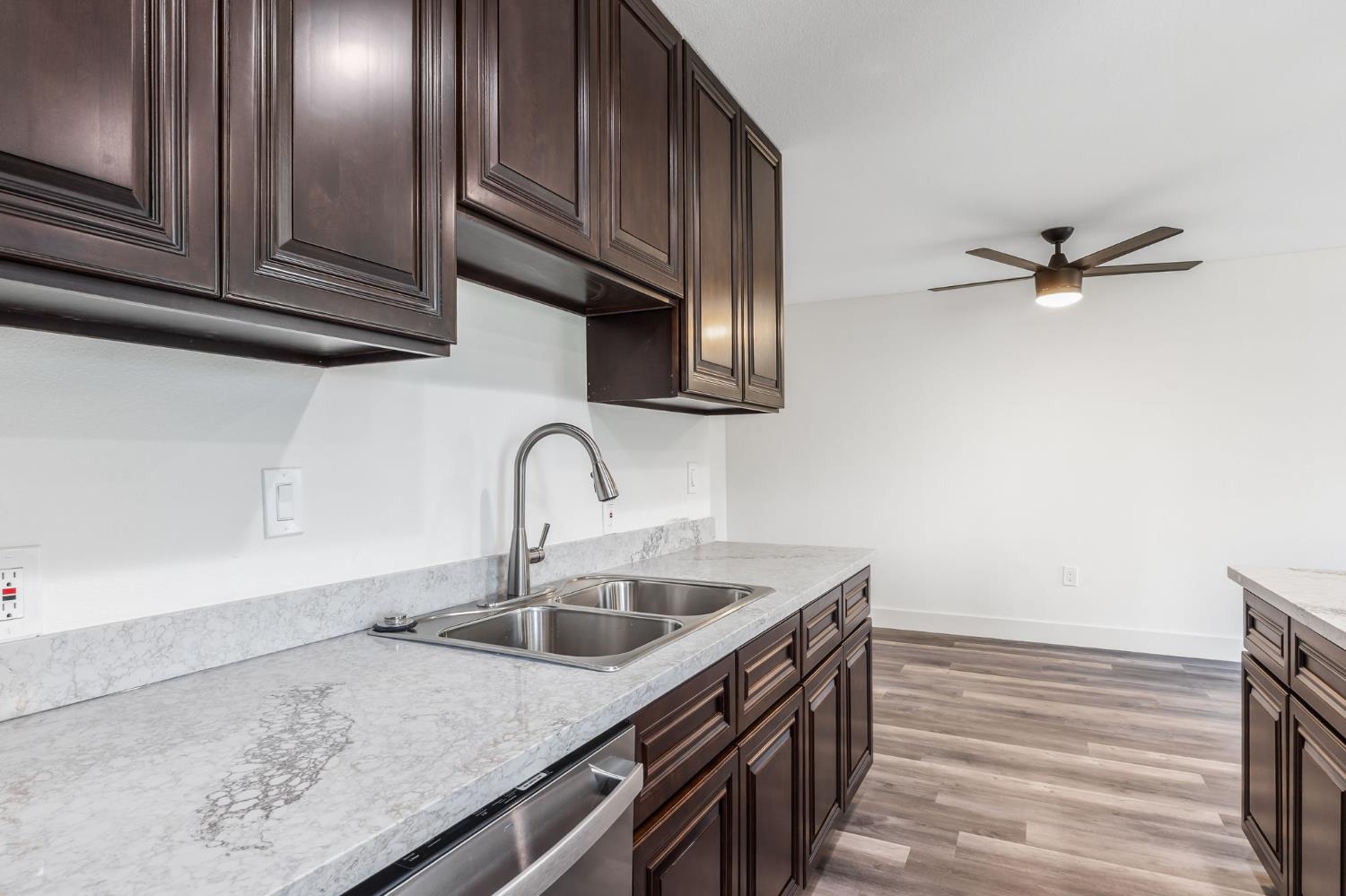 Detail Gallery Image 62 of 81 For 2409 Cava Ct, Sacramento,  CA 95825 - – Beds | – Baths