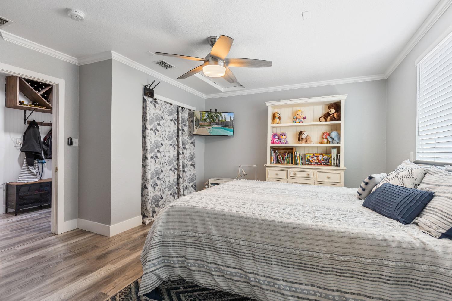Detail Gallery Image 25 of 70 For 3201 Kaiser Way, Carmichael,  CA 95608 - 4 Beds | 3 Baths