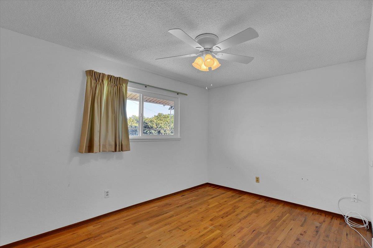 Detail Gallery Image 17 of 33 For 2410 N Township Rd, Yuba City,  CA 95993 - 3 Beds | 2 Baths