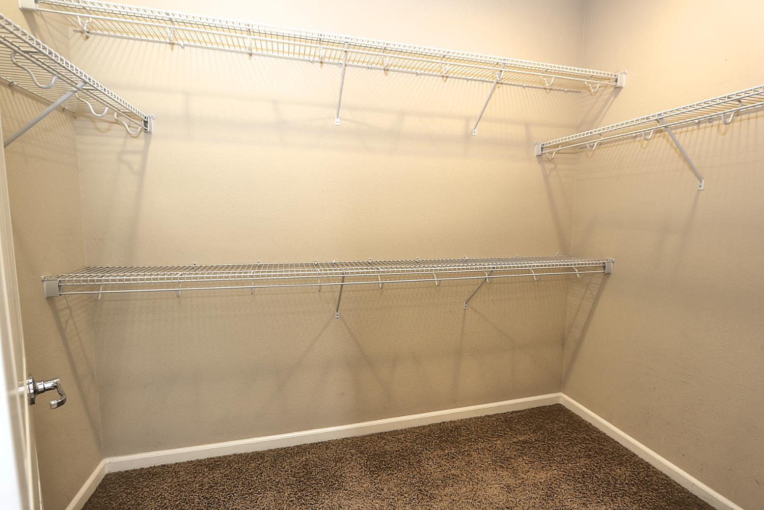 Detail Gallery Image 27 of 57 For 8012 Spiess Ct, Elk Grove,  CA 95757 - 4 Beds | 2 Baths
