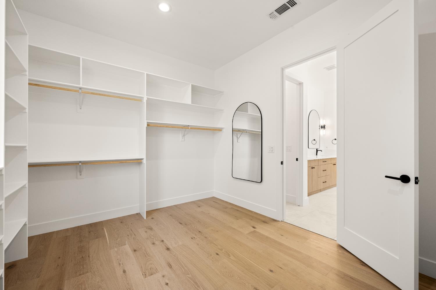 Detail Gallery Image 35 of 47 For 12907 Austin Forest Cir, Auburn,  CA 95602 - 4 Beds | 3 Baths