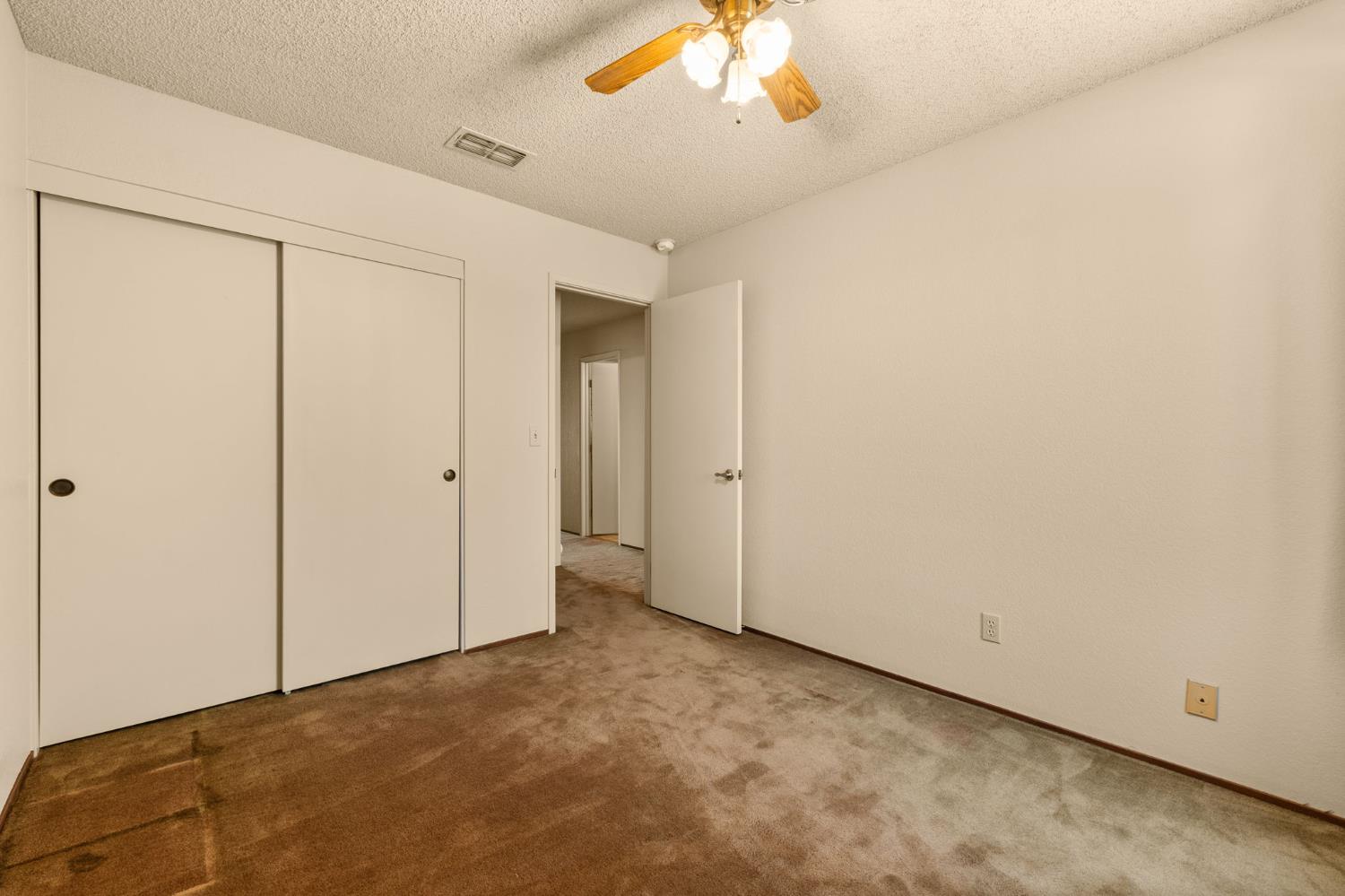 Detail Gallery Image 24 of 40 For 4195 Amapola Way, Sacramento,  CA 95823 - 4 Beds | 2/1 Baths