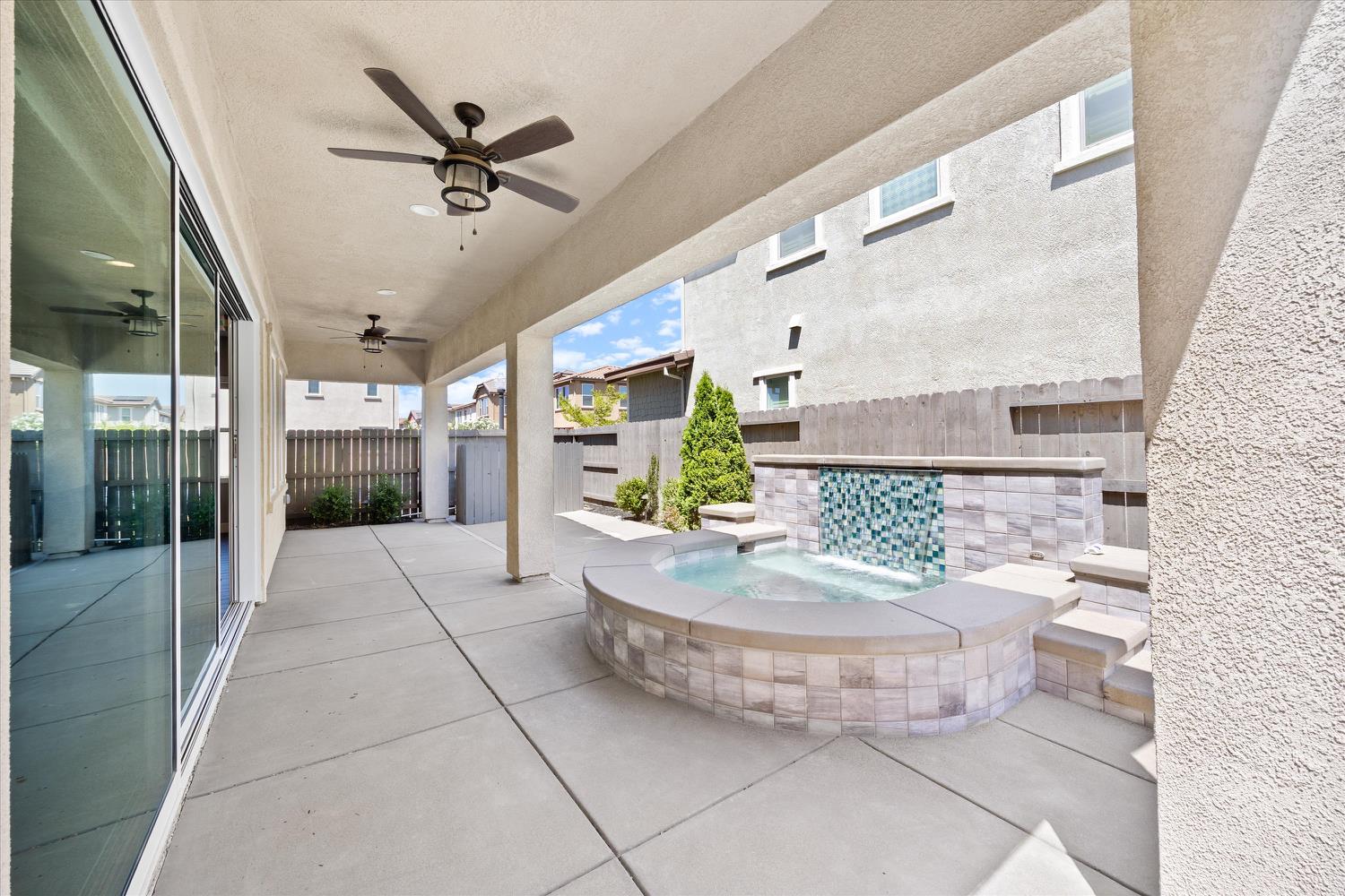 Detail Gallery Image 31 of 43 For 3801 Lake Katie Way, Sacramento,  CA 95834 - 4 Beds | 3 Baths