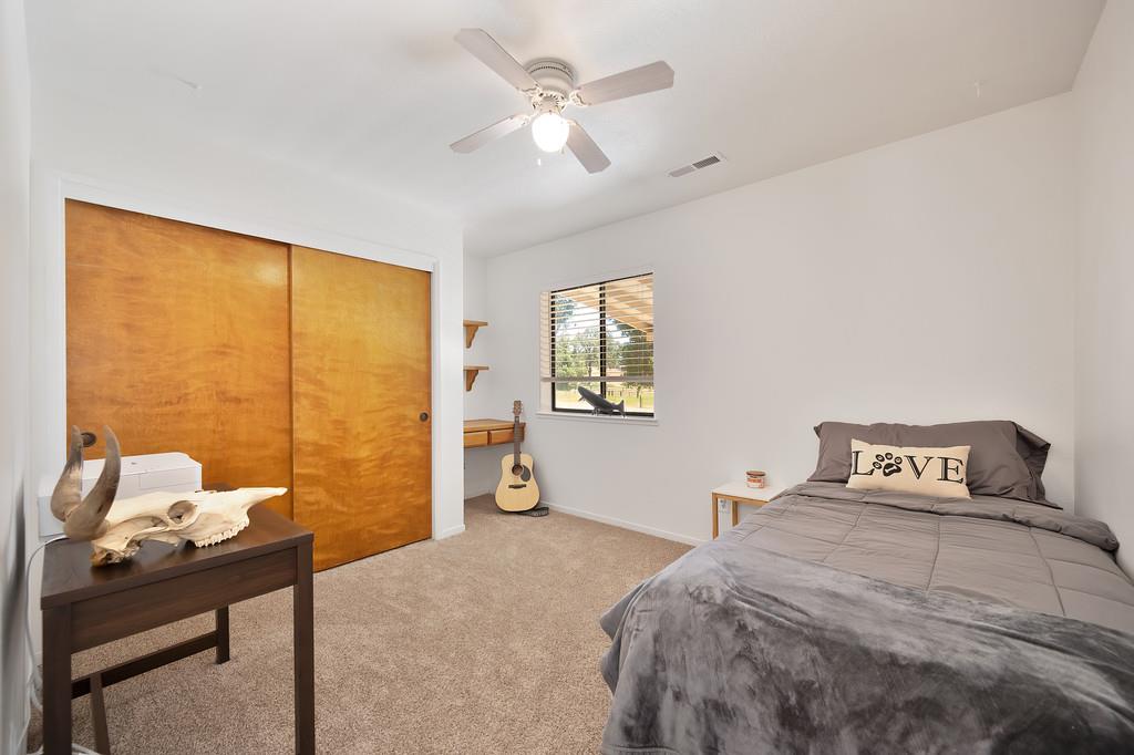 Detail Gallery Image 15 of 44 For 2120 Lovejoy Ln, Cool,  CA 95614 - 3 Beds | 2 Baths