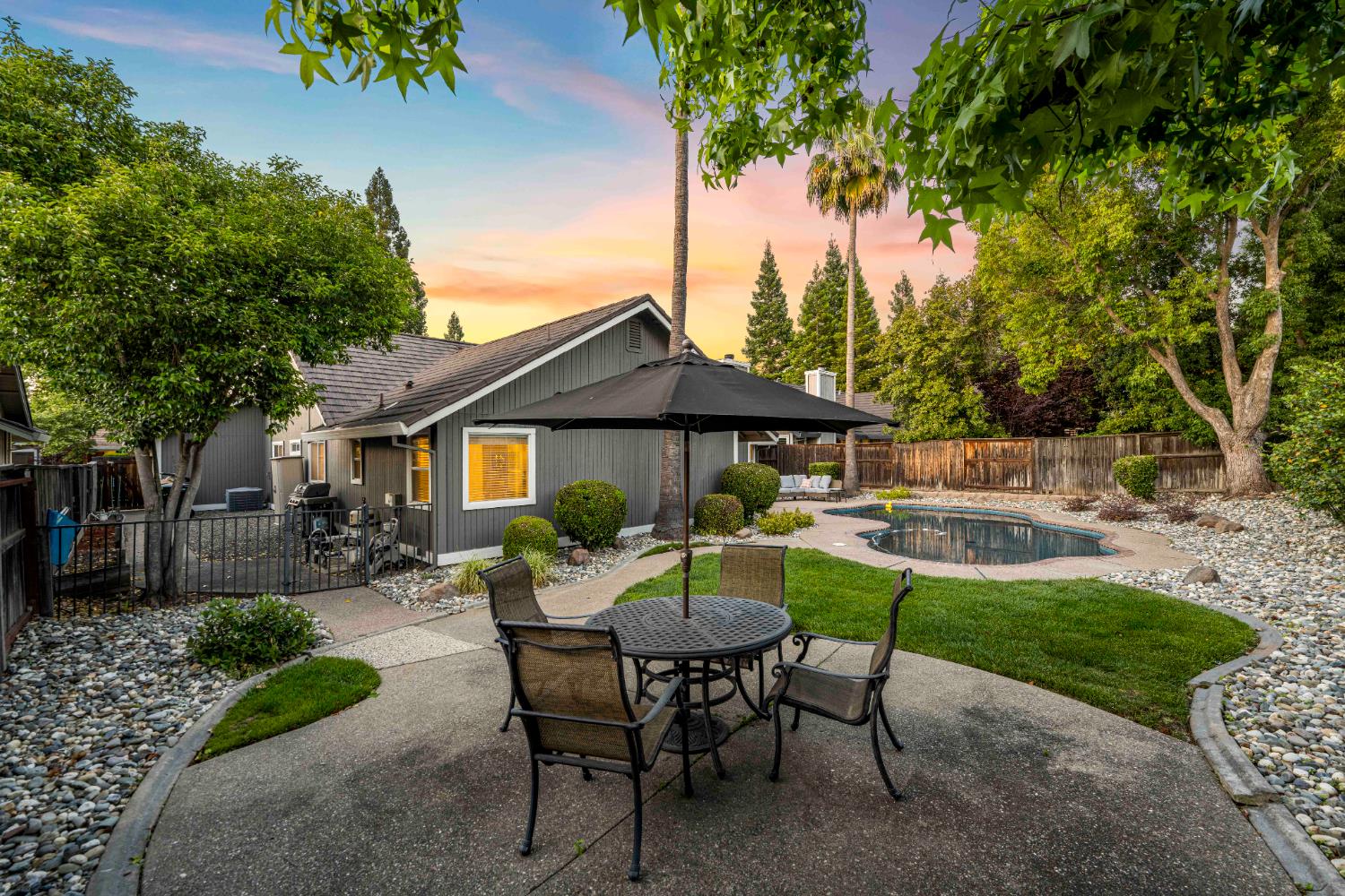 Detail Gallery Image 34 of 38 For 1470 Aberdeen Cir, Granite Bay,  CA 95746 - 4 Beds | 2 Baths