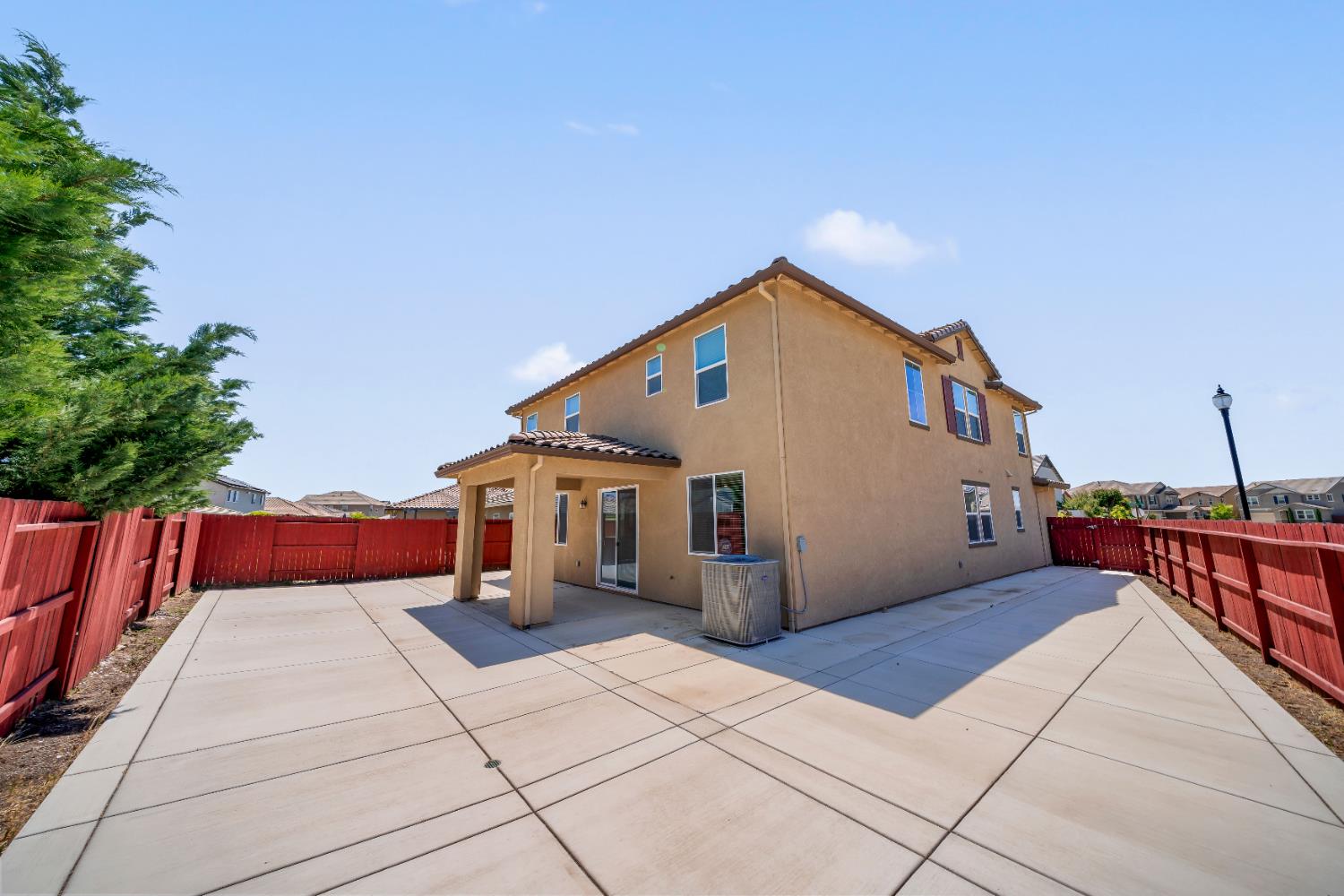 Detail Gallery Image 45 of 52 For 1602 Oleander Ave, Manteca,  CA 95337 - 5 Beds | 3 Baths