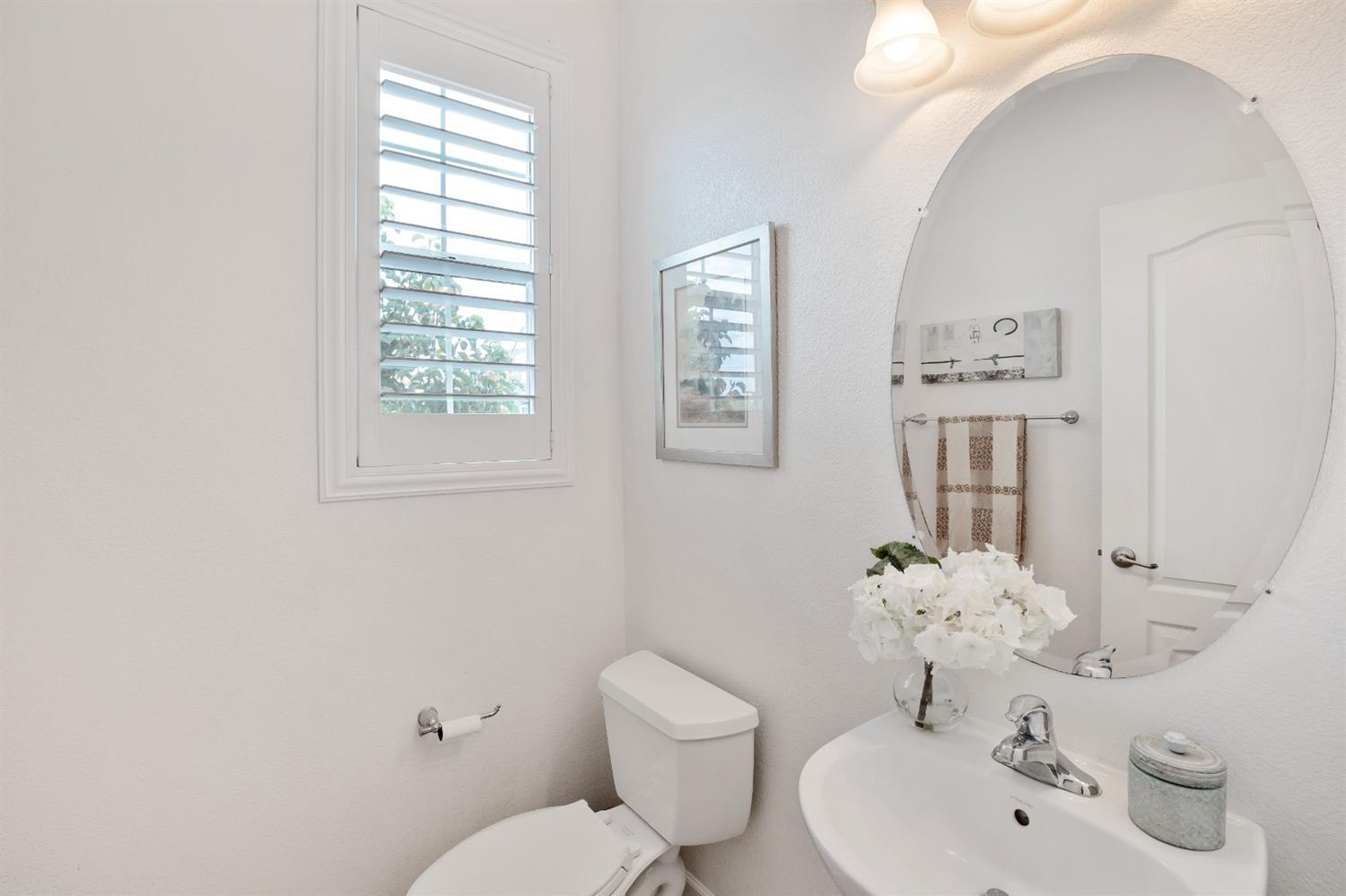 Detail Gallery Image 30 of 37 For 1708 Camino Real Way, Roseville,  CA 95747 - 3 Beds | 3/1 Baths