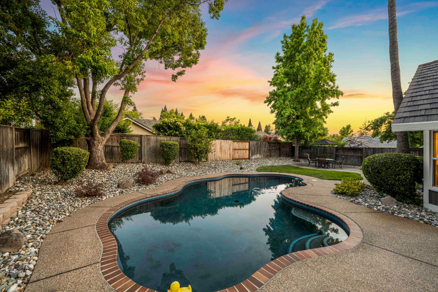 Detail Gallery Image 31 of 38 For 1470 Aberdeen Cir, Granite Bay,  CA 95746 - 4 Beds | 2 Baths