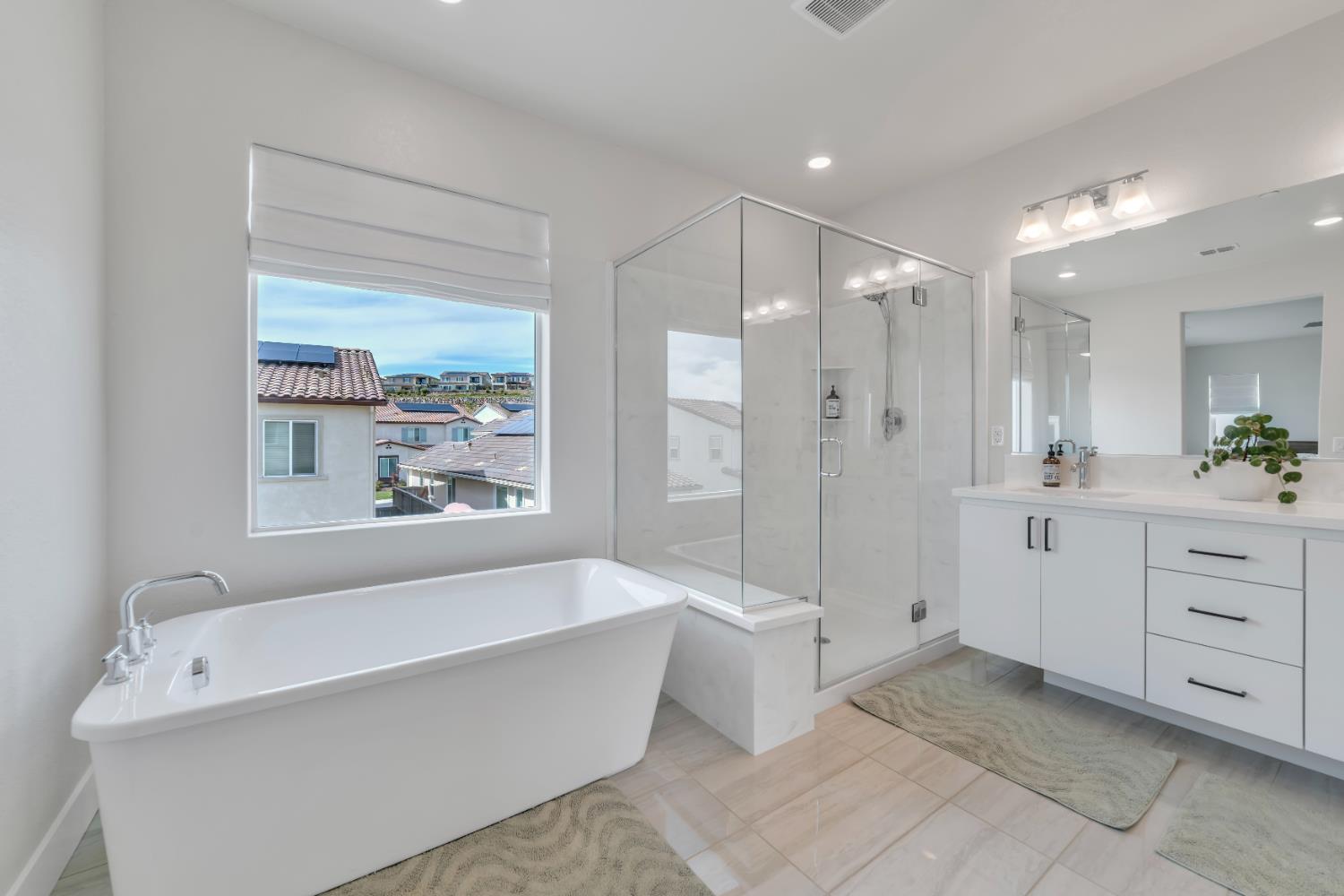 Detail Gallery Image 18 of 39 For 3227 Highgate Terrace Loop, Folsom,  CA 95630 - 4 Beds | 3 Baths