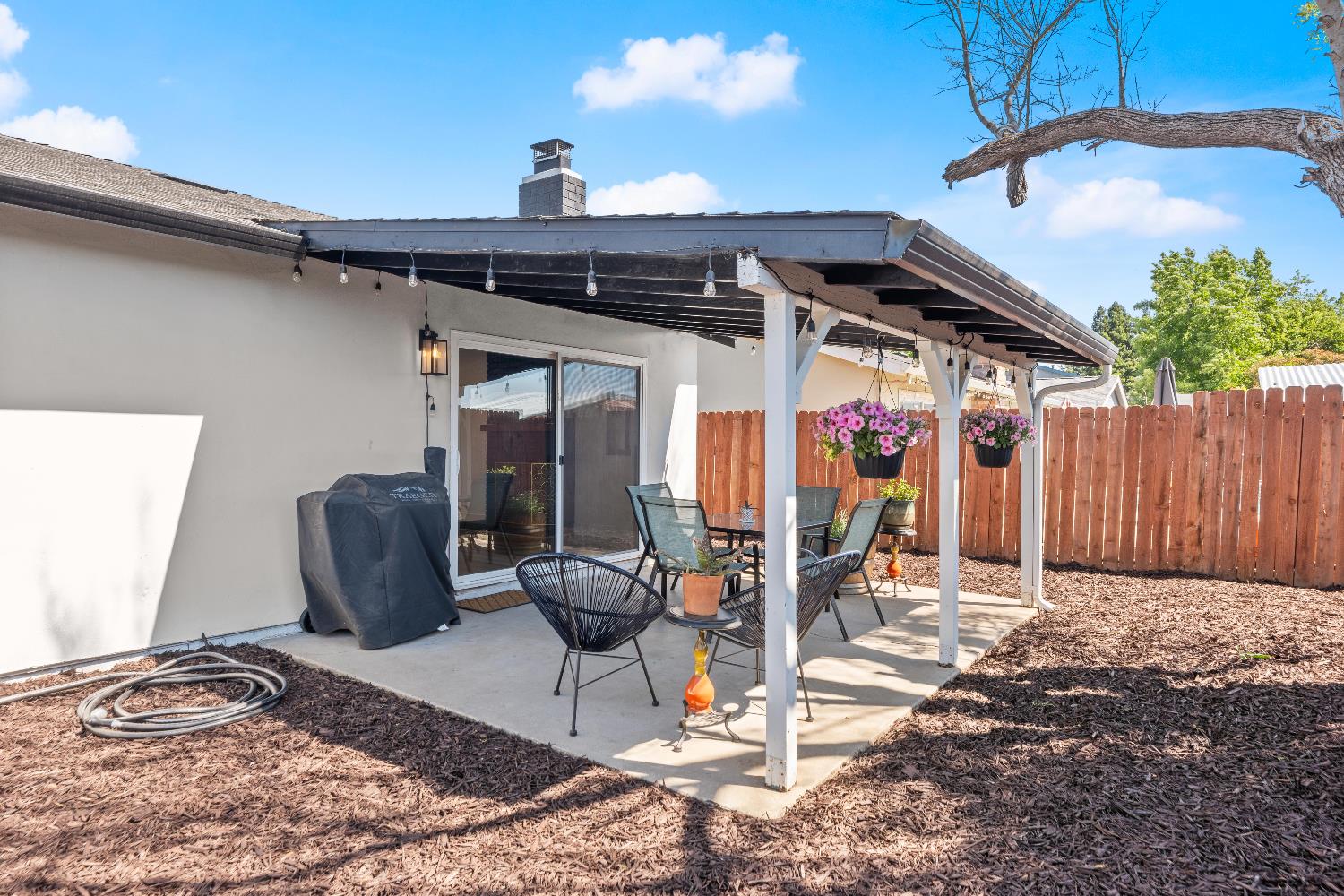 Detail Gallery Image 29 of 33 For 6840 Kettering Cir, Fair Oaks,  CA 95628 - 3 Beds | 2 Baths