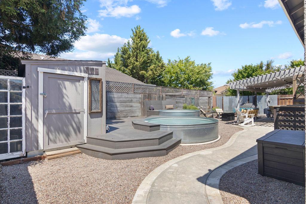 Detail Gallery Image 39 of 44 For 2833 Buckskin Way, Riverbank,  CA 95367 - 4 Beds | 2 Baths